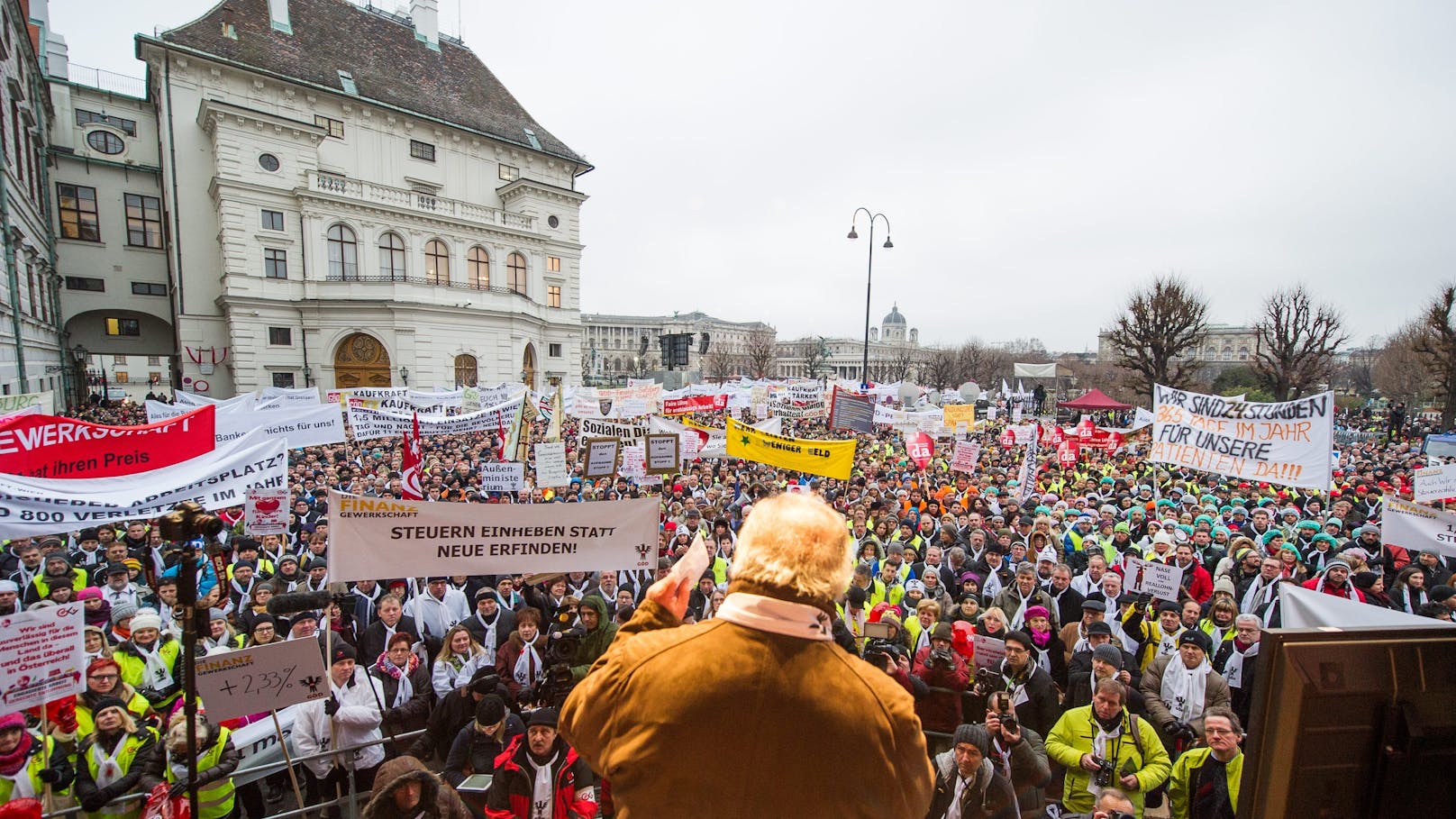 Beamten-Knaller: Mega-Demo abgesagt, Einigung erzielt