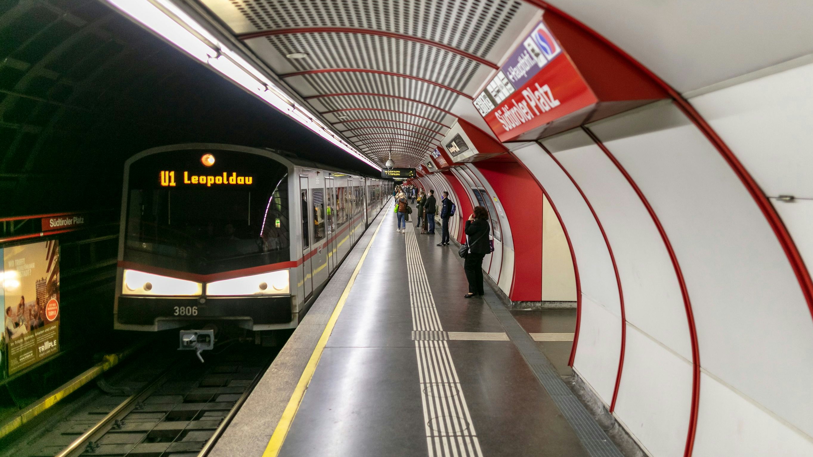 U1, Station Südtiroler Platz