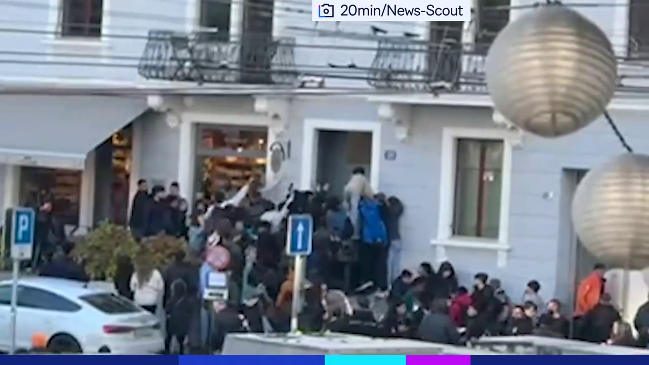 Beim Verkaufsstart des Mr.-Beast-Burgers in Zürich kam es zu einem wilden Massenansturm (27. November 2024)