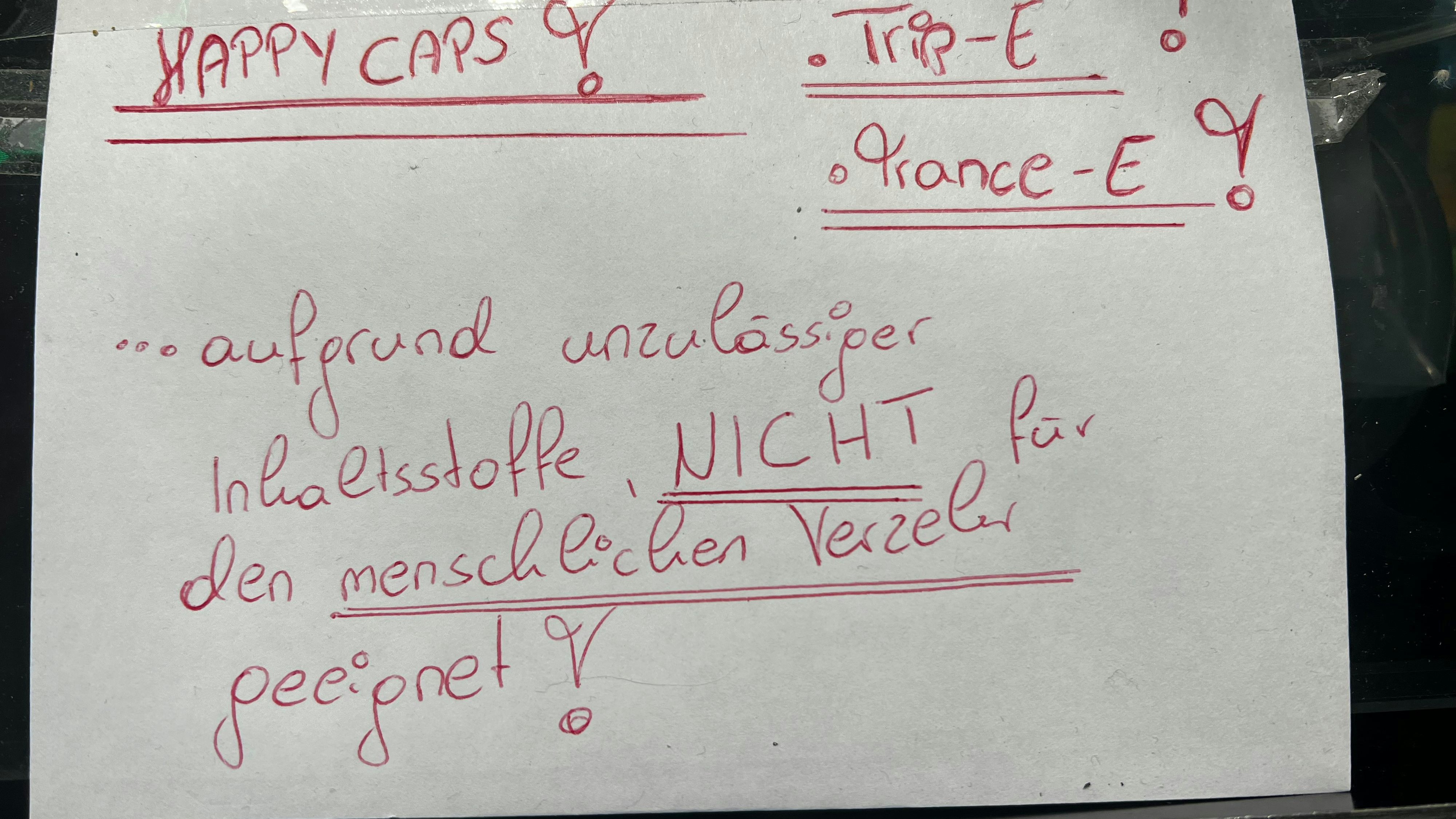 Hinweis im CBD-Shop: Happy Caps mit LSA wurden aus dem Sortiment genommen – nicht für den menschlichen Verzehr geeignet.