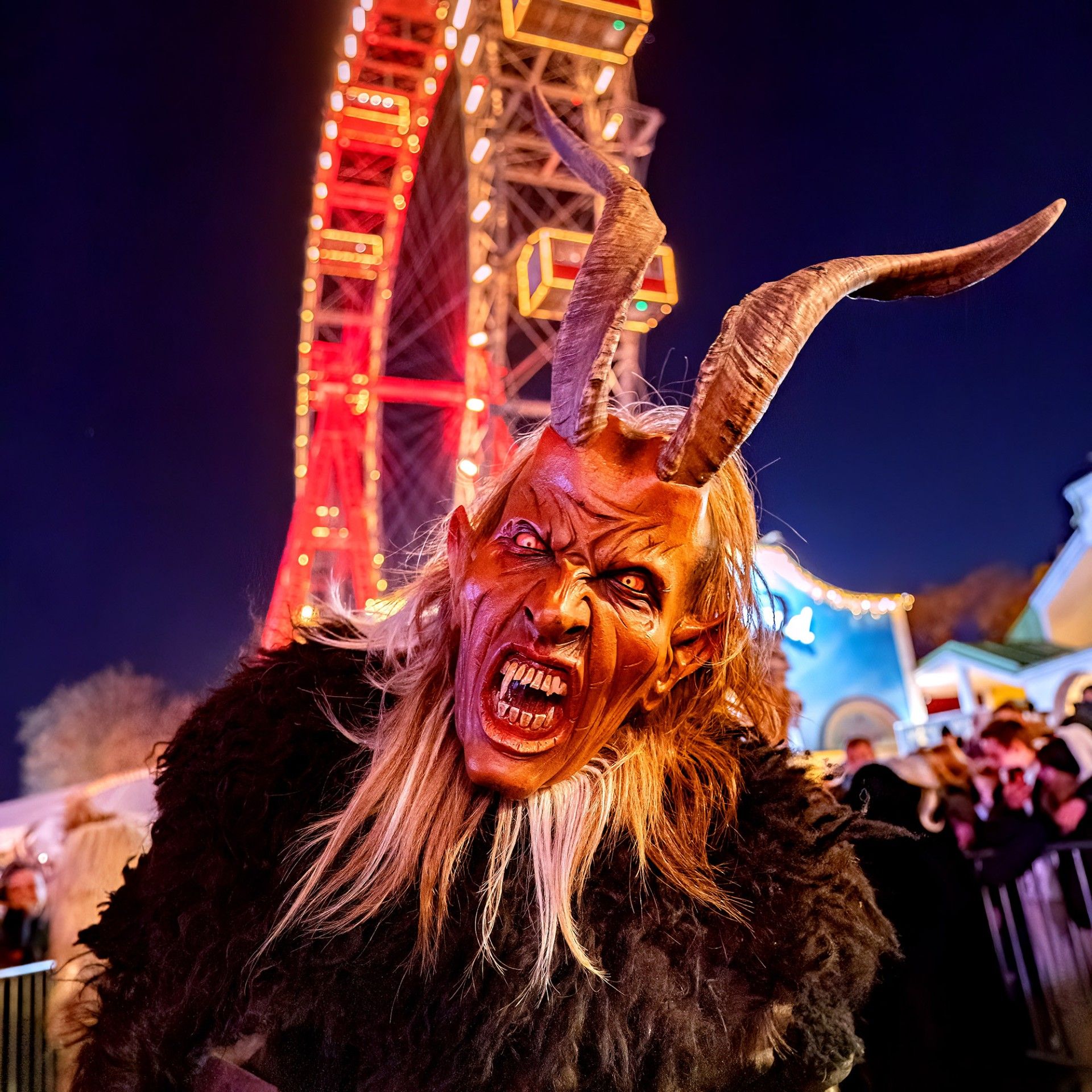Heute.at - Keine stille Nacht: Perchtenlauf heute im Wiener Prater