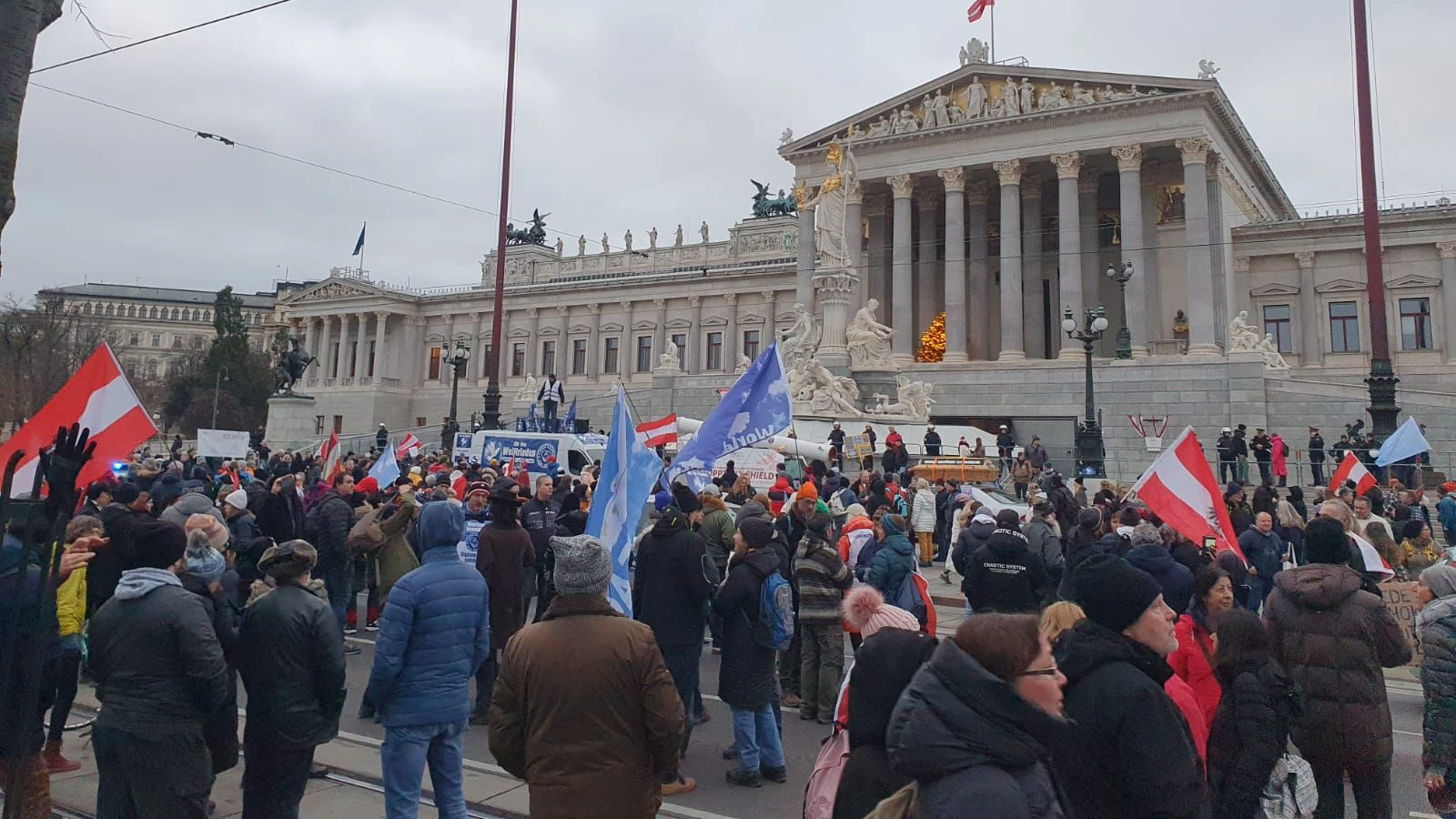 Demo am Wiener Heldenplatz