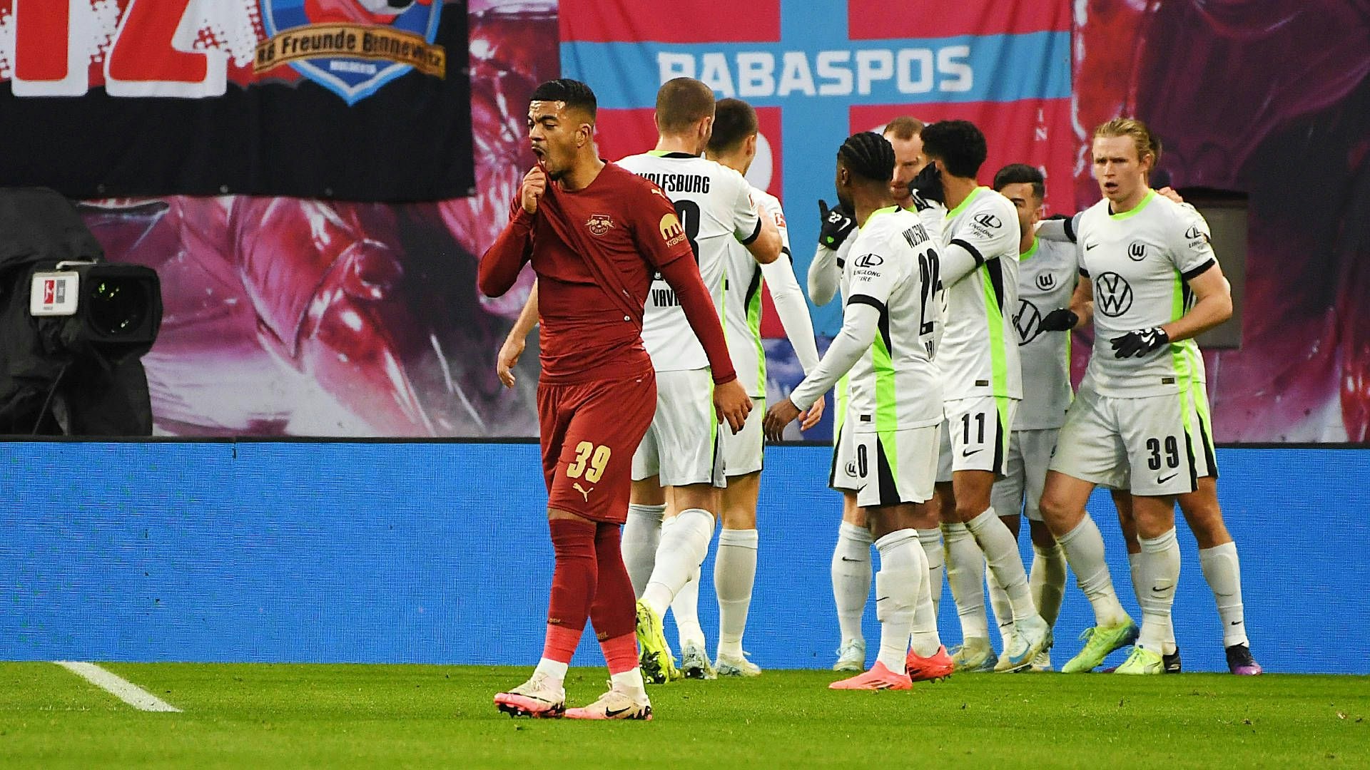 Wolfsburg jubelt in Leipzig