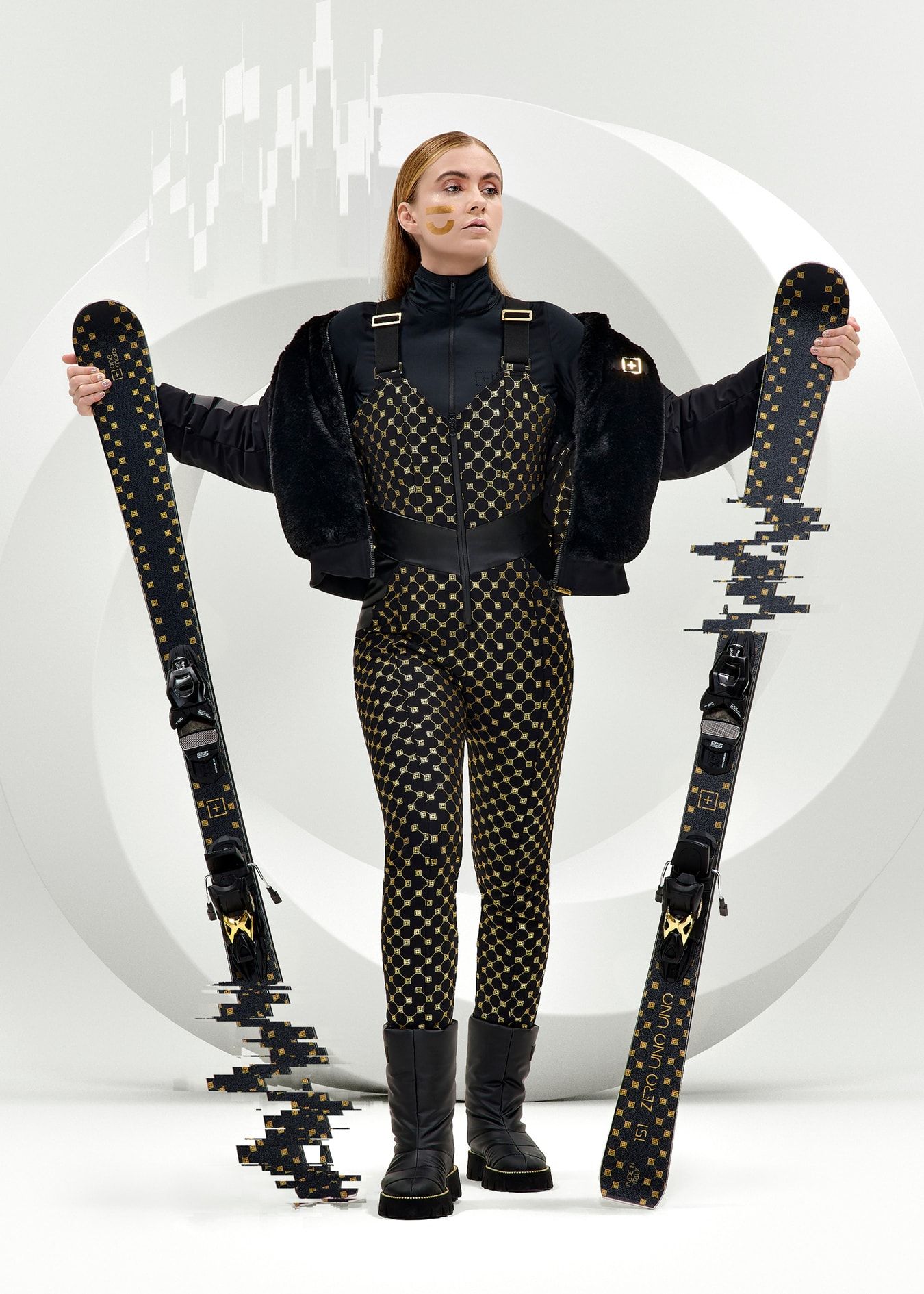 Die Skimode der Outdoor-Marke One More aus Südtirol wird mit nachhaltigen Materialien angefertigt. So kommt zum Beispiel das innovative Apfel