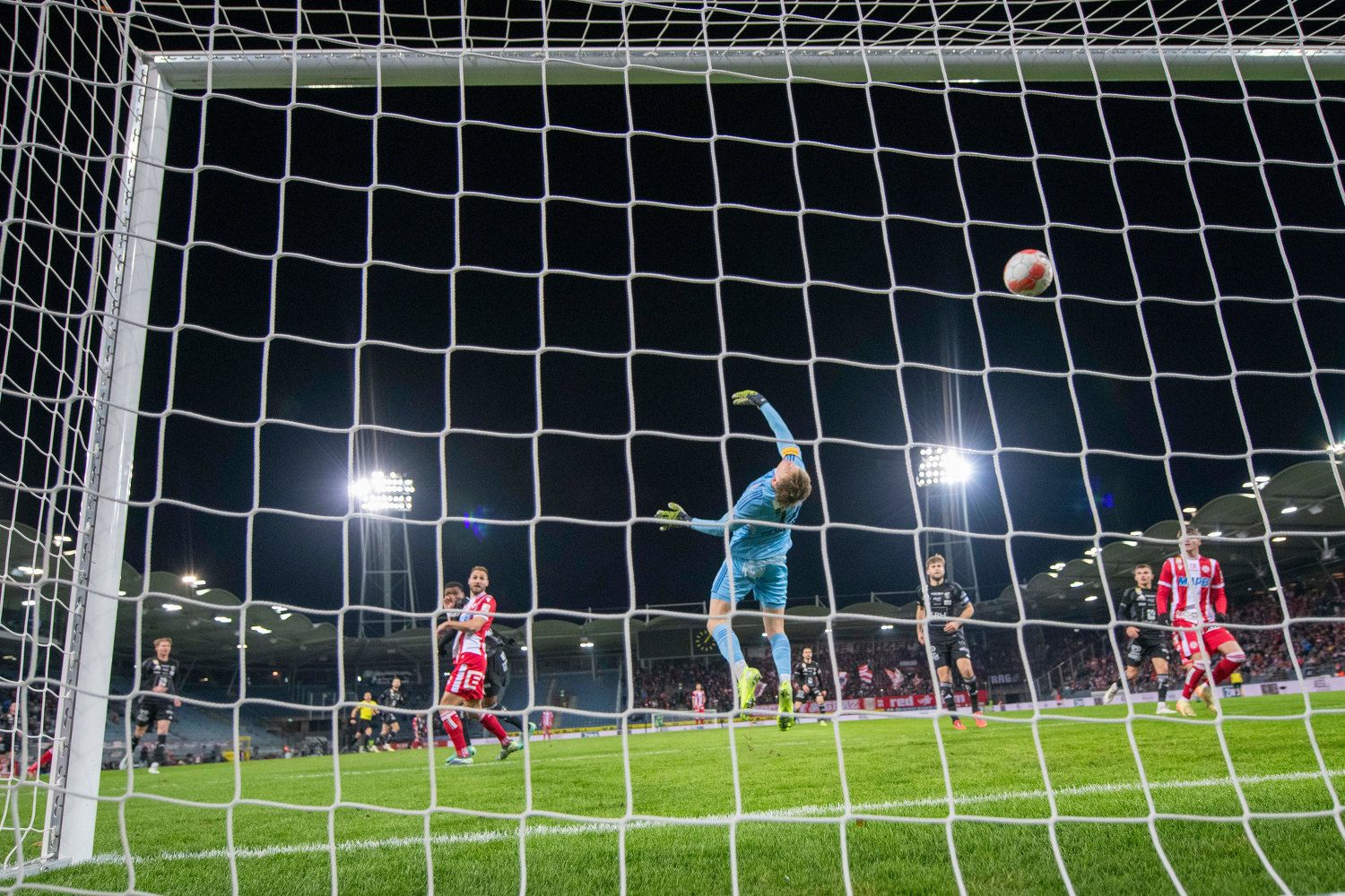 Kurioses 4:3 für den WAC