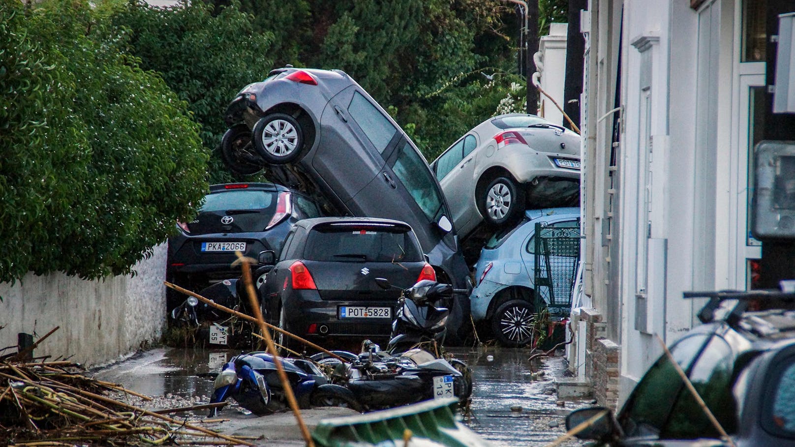 Unwetter-Chaos auf griechischer Urlaubsinsel Rhodos