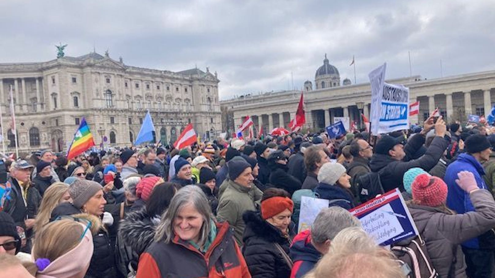 Pro-FPÖ-Demo: Polizei wehrt sich gegen Unterstellungen