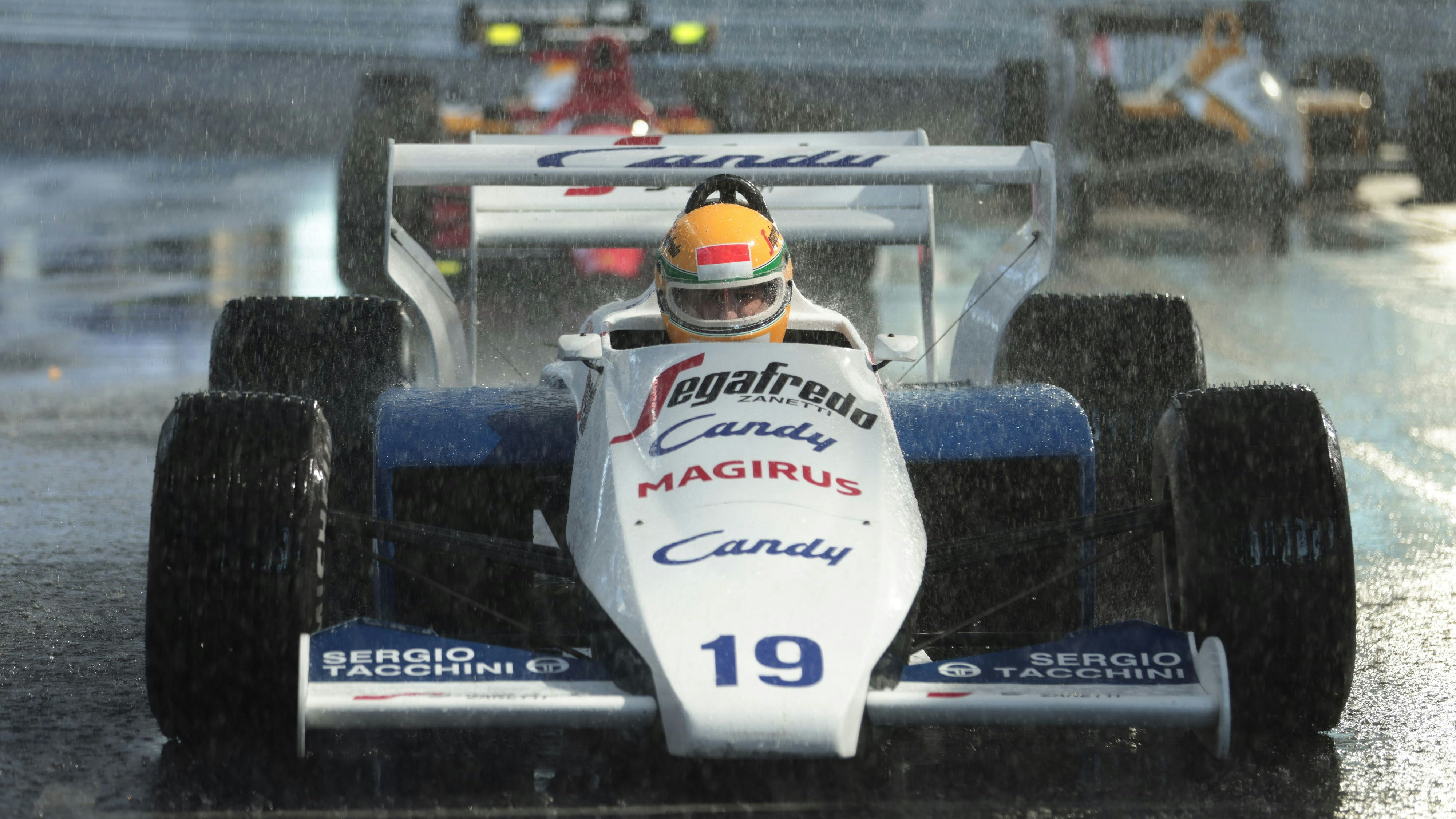 Fulminanter Beginn: Bei seinem erst 6. Grand Prix wurde Senna 1984 auf dem unterlegenen Toleman in Monaco im strömenden Regen Zweiter