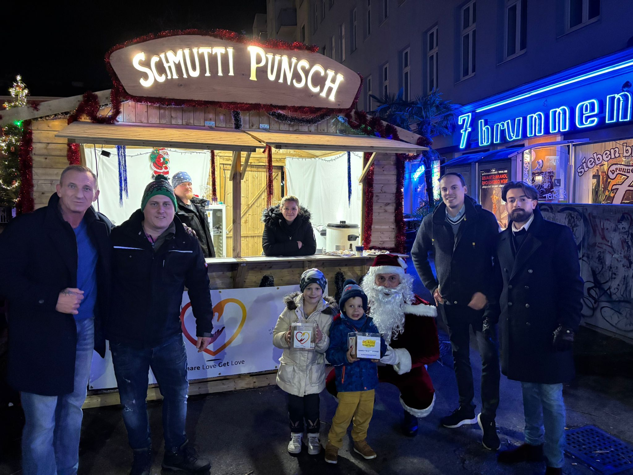 Im 5. Wiener Bezirk gab es am Sonntag jede Menge Punsch – alles für die gute Sache.