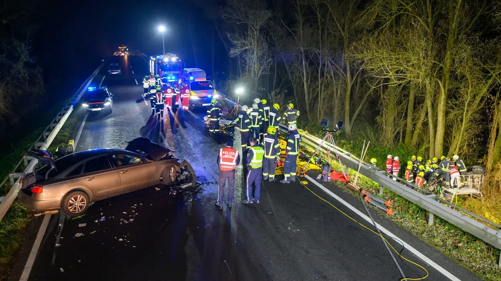 Schwerer Verkehrsunfall auf der B3 in Luftenberg an der Donau