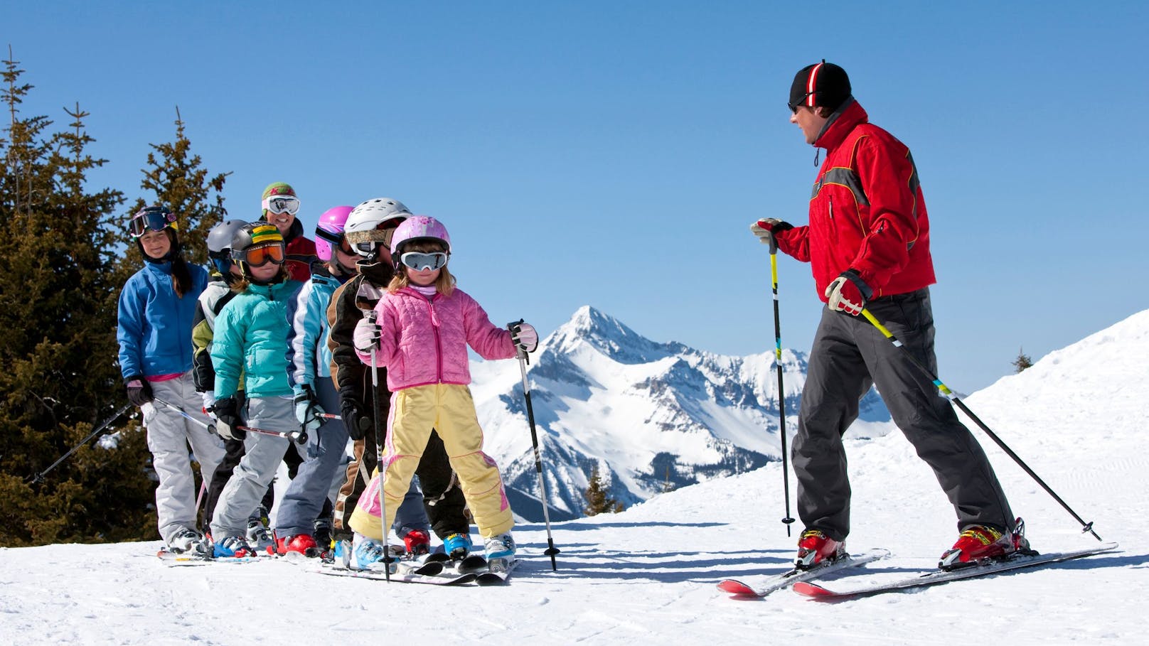 Skilehrer, Köche – diese Jobs fehlen im Winter