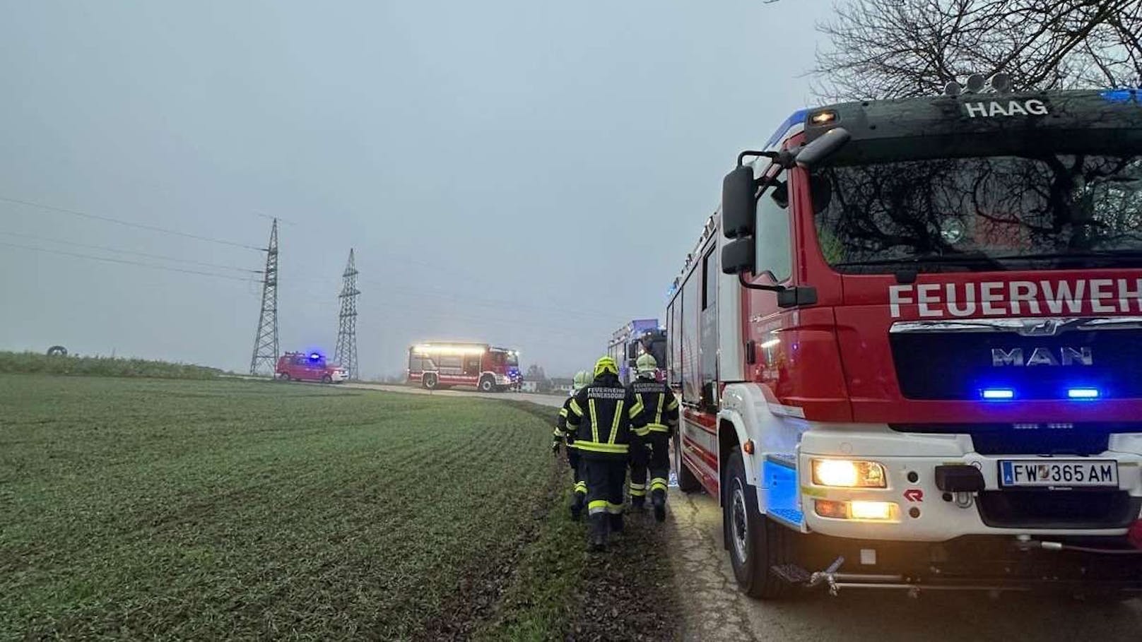 Der Mann musste von der Feuerwehr gerettet und ins Spital gebracht werden