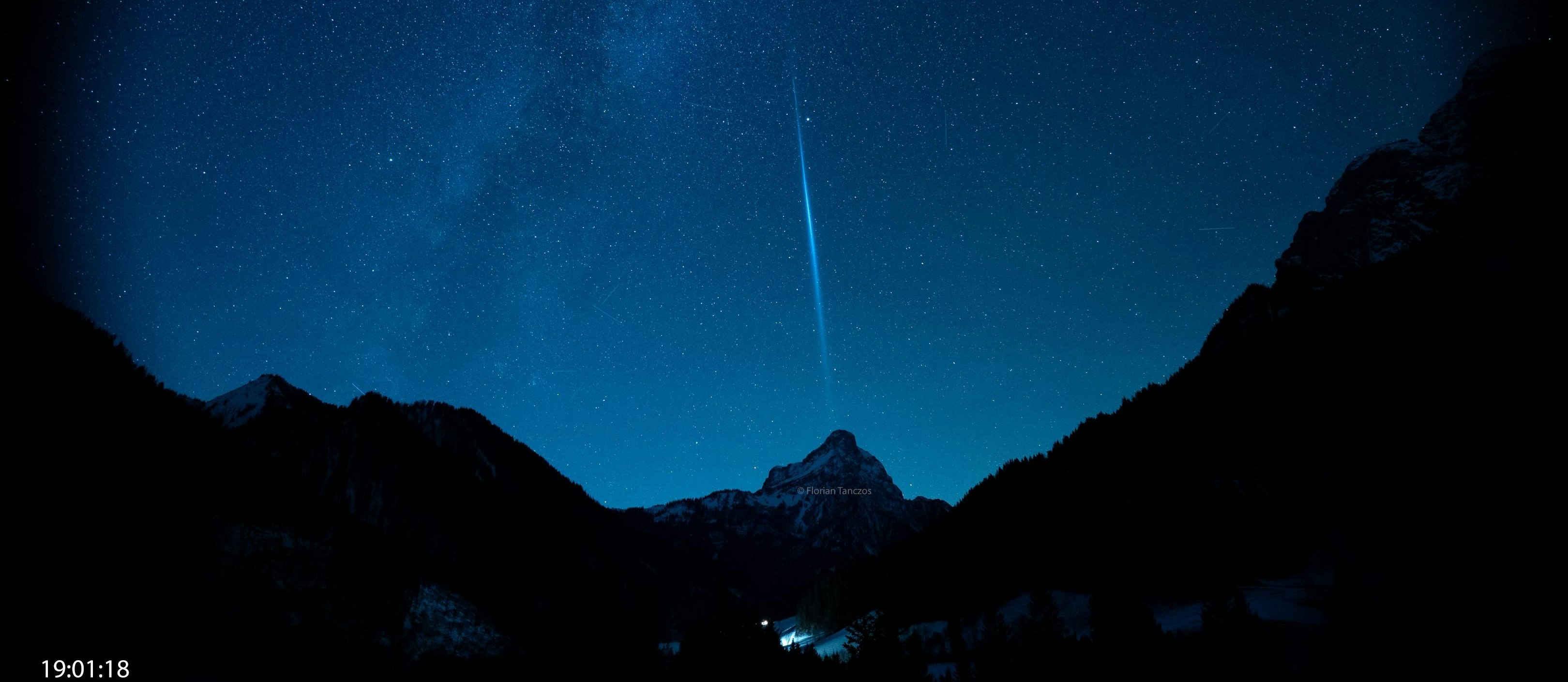 Himmelsschauspiel am 1. Dezember über dem Gesäuse in der Steiermark: Es wird angenommen, dass das die Spur eines besonders erdnahen Asteroiden gewesen ist