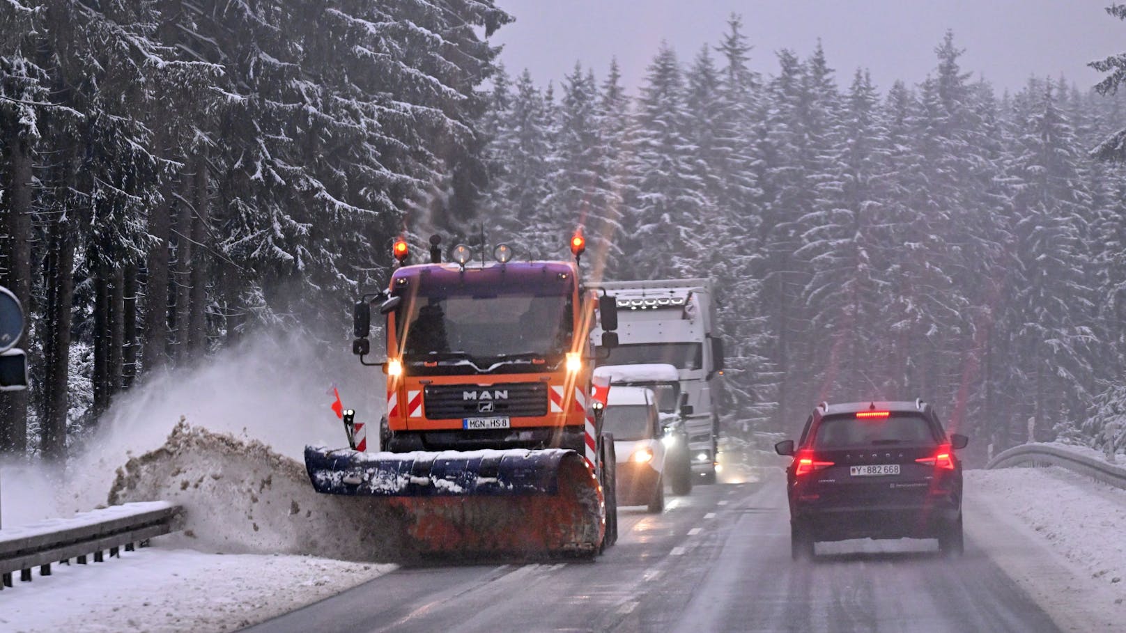 Rote Wetter-Warnstufe für Österreich ausgerufen