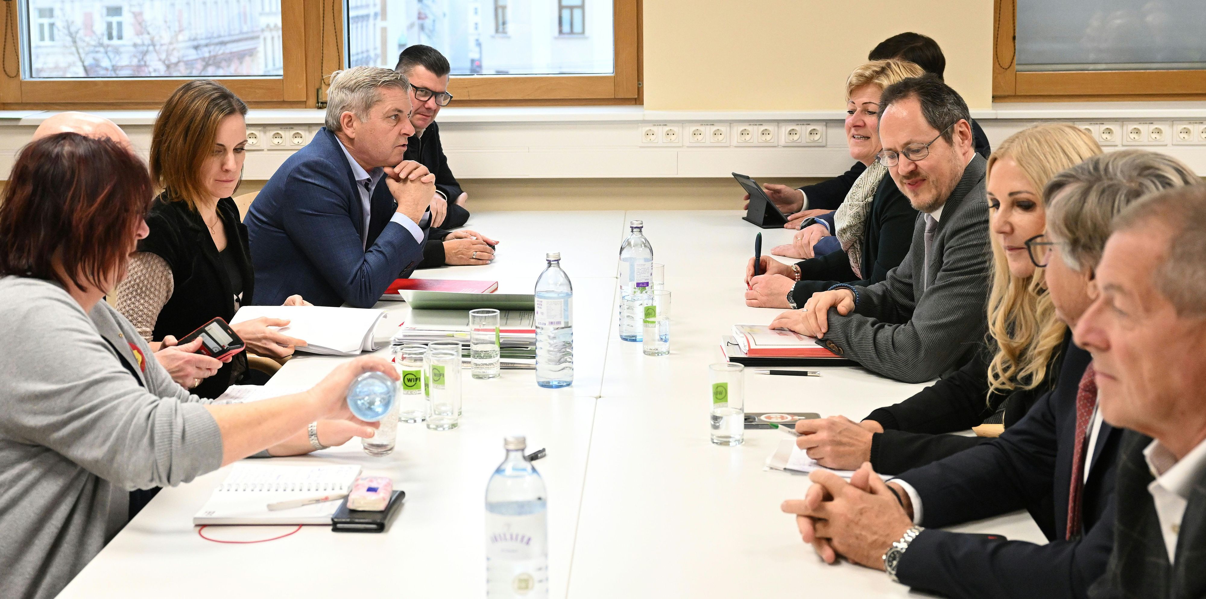 Streiks im Weihnachtsgeschäft wollten beide Seiten vermeiden. 