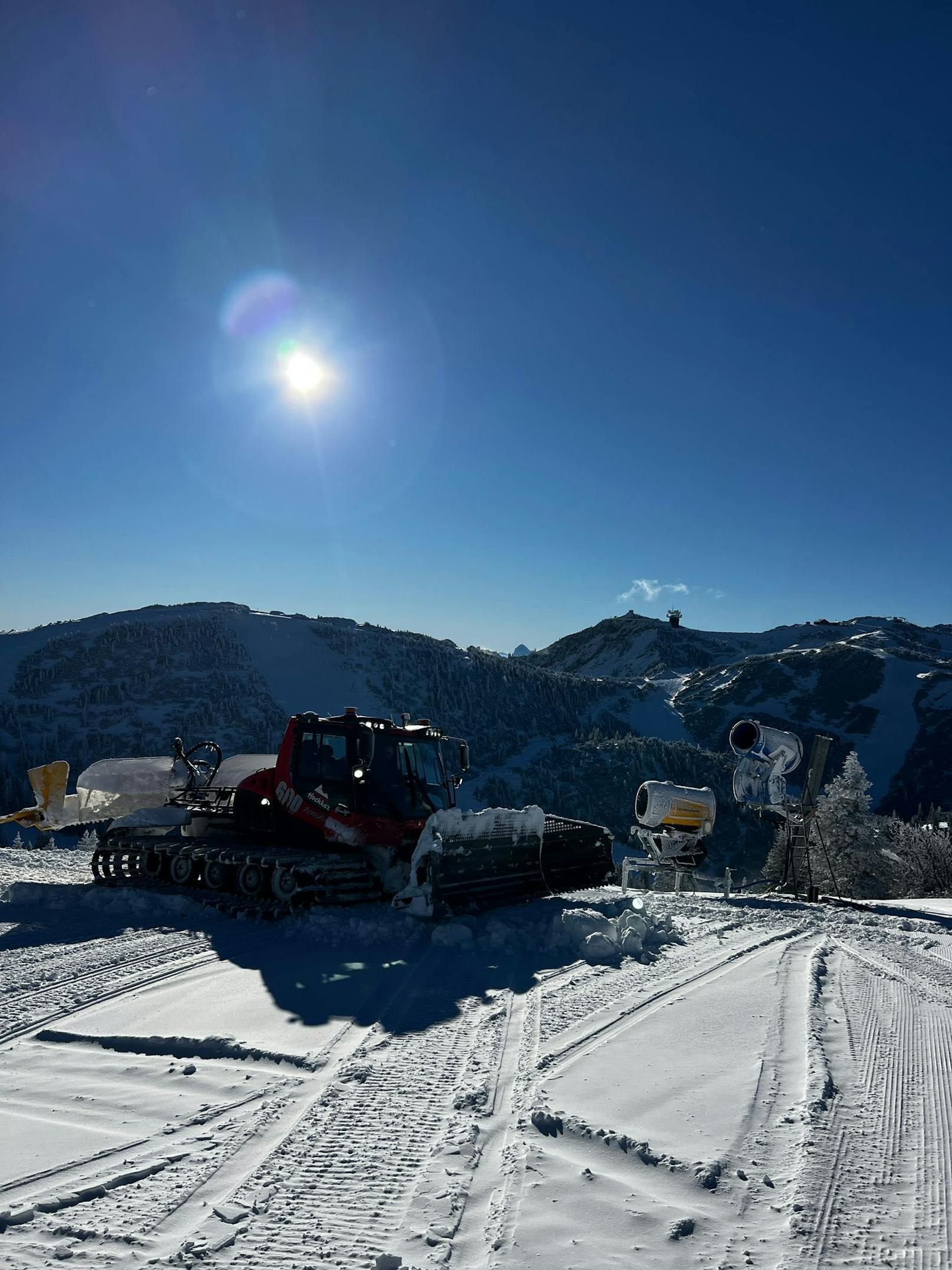 Am Hochkar geht am Freitag der erste Skitag der heurigen Wintersaison über die Bühne.