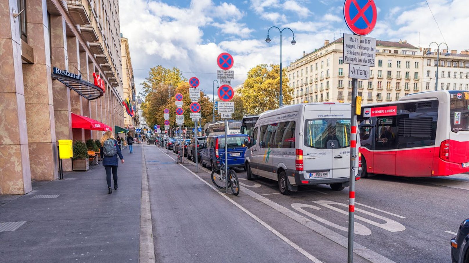 Bis zu 400 € – Auto-Experte warnt vor Falschpark-Fallen