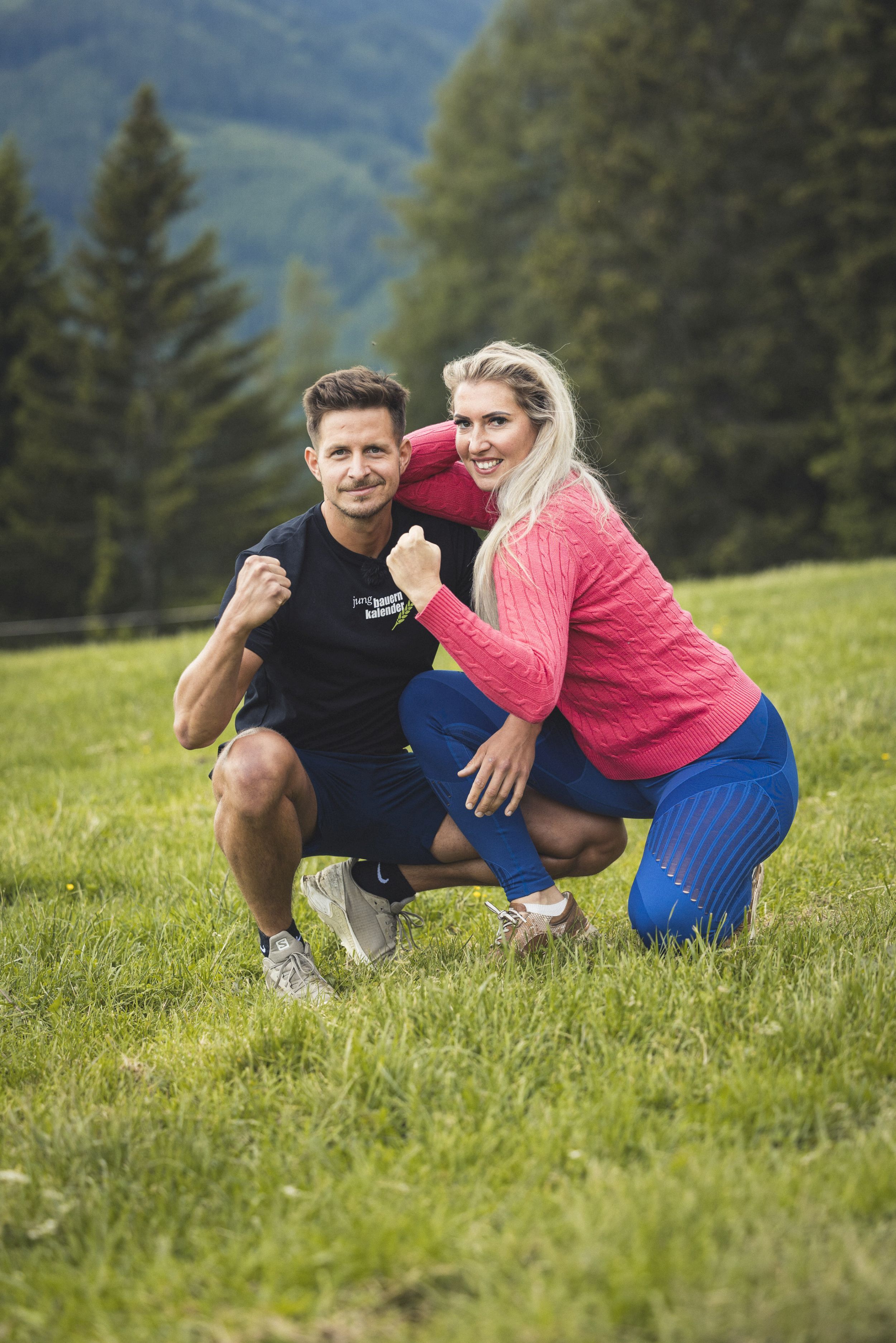 Stefan und Sarah kämpfen um den Sieg.