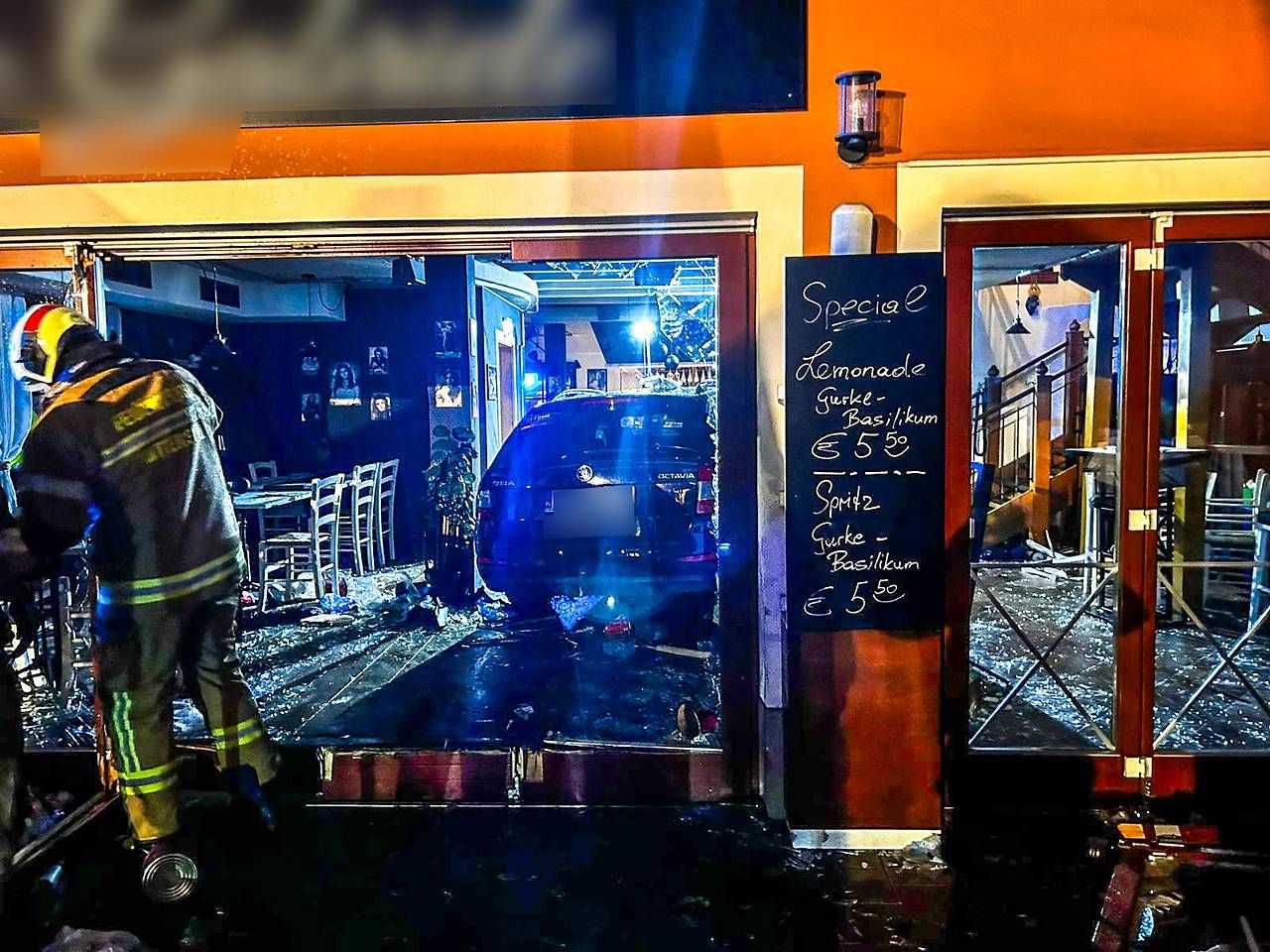 Das Lokal war zum Unfallzeitpunkt gut besucht.