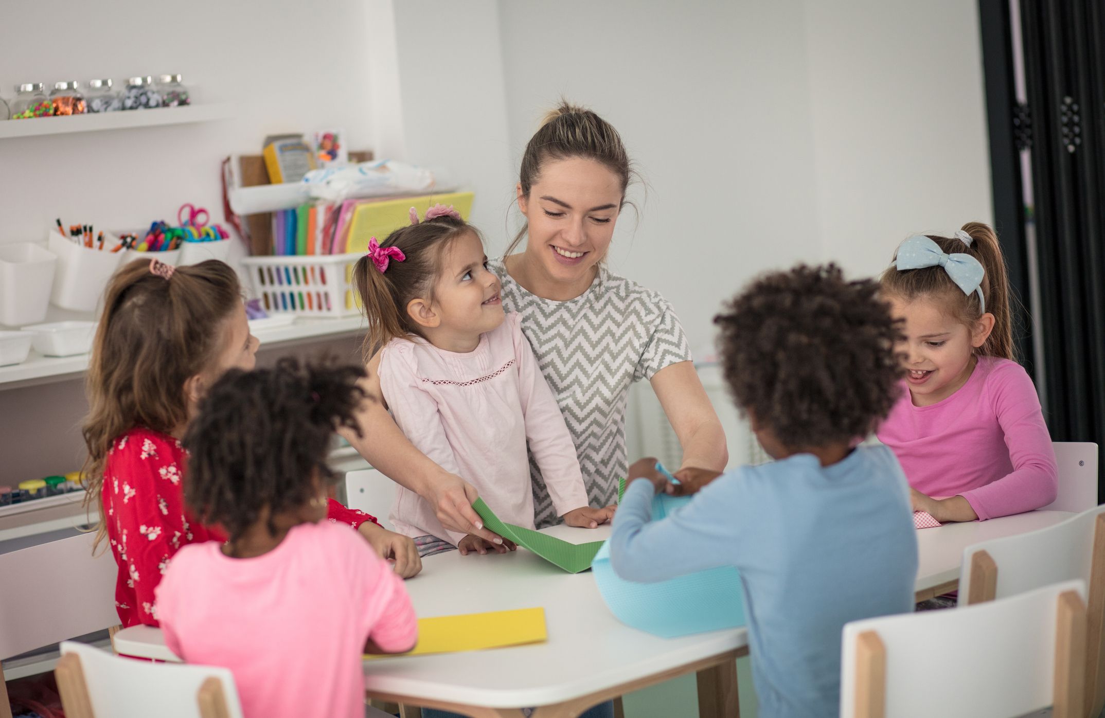 Schon im Kindergarten müsse es Sprachförderung für jene Kids geben, die kaum Deutsch können, sagen Experten.