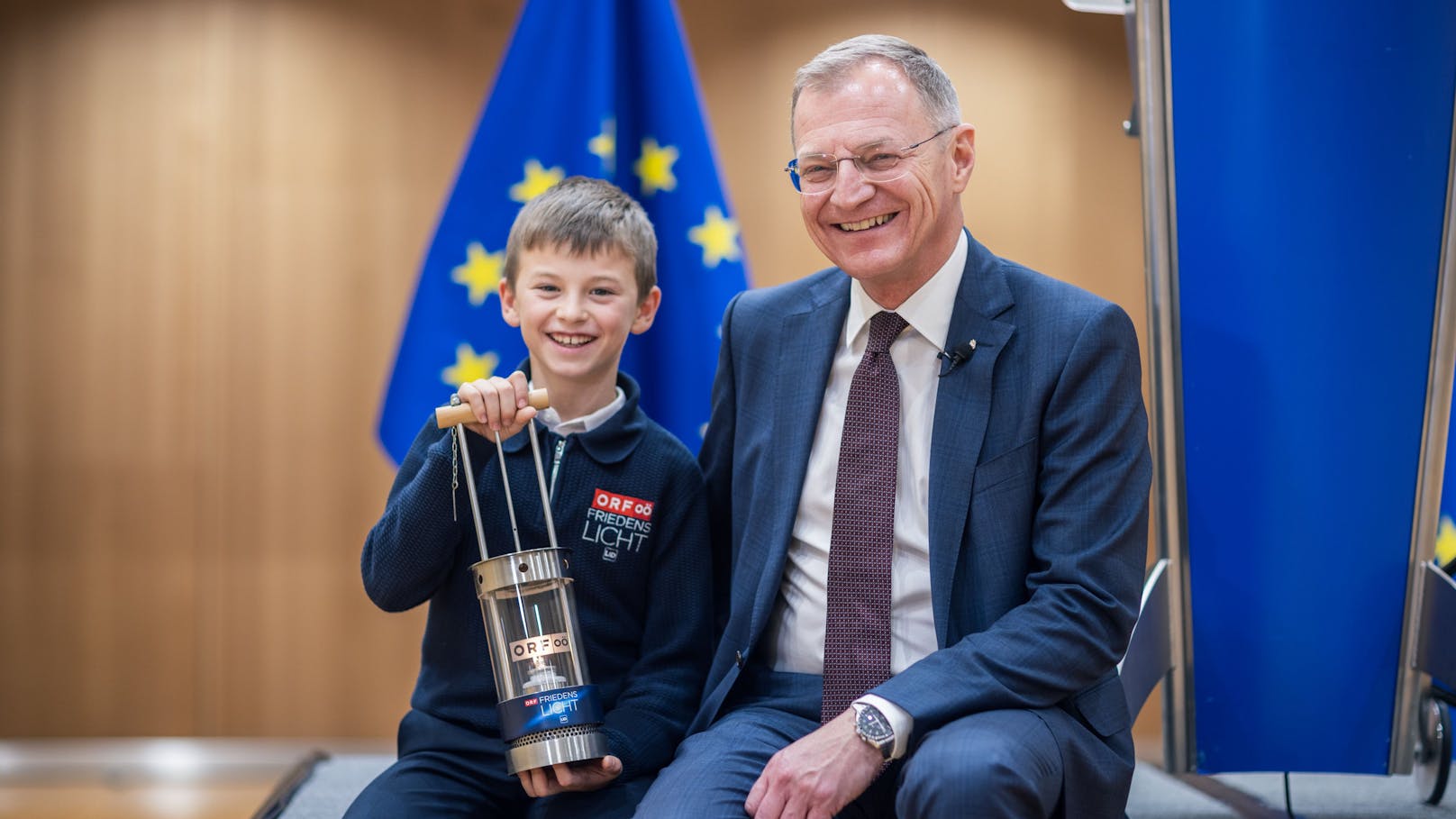 Der neunjährige Matthias reiste mit Landeshauptmann Thomas Stelzer (ÖVP) und einer OÖ Delegation nach Brüssel.