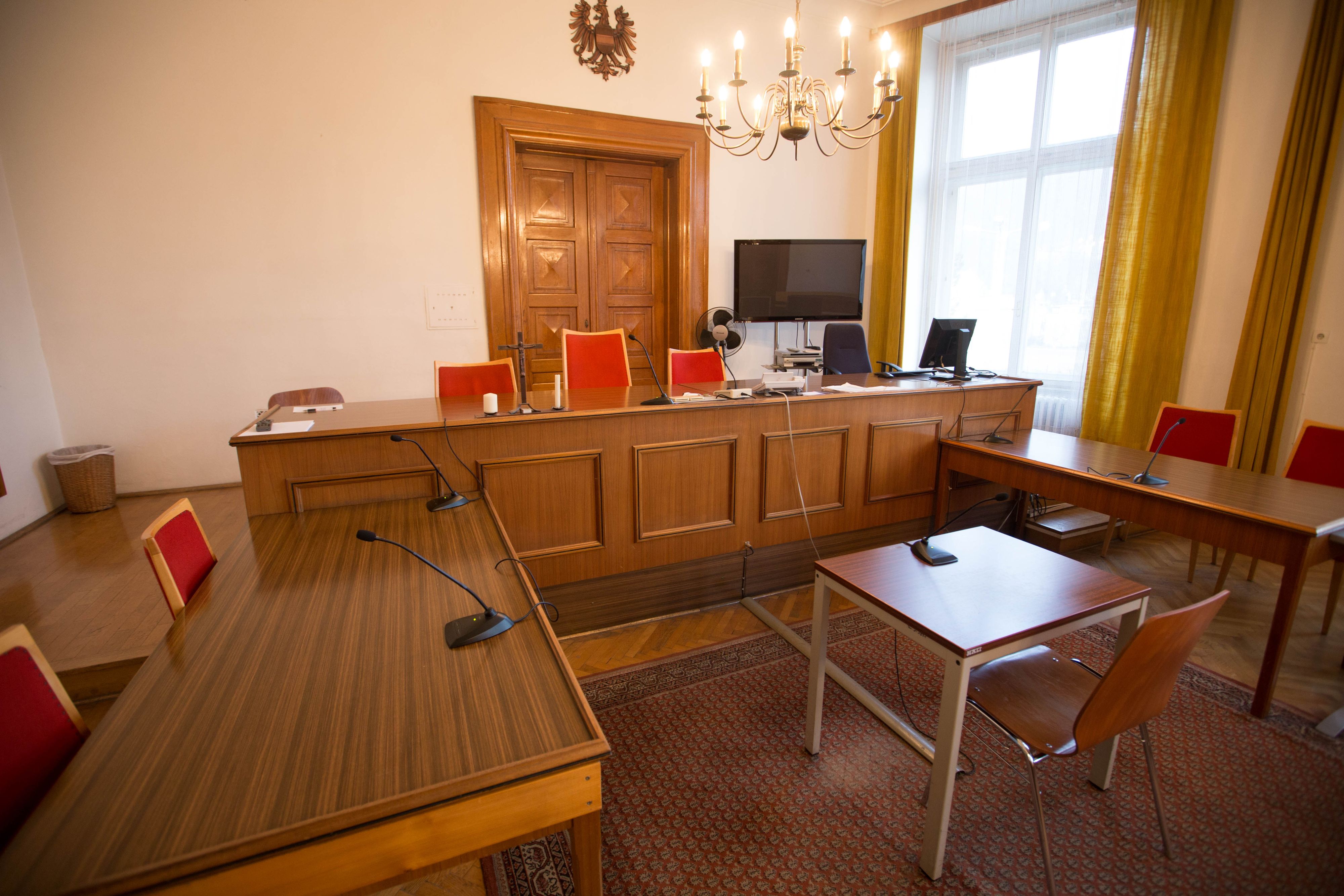 Der 15-Jährige zeigte sich vor Gericht geständig.