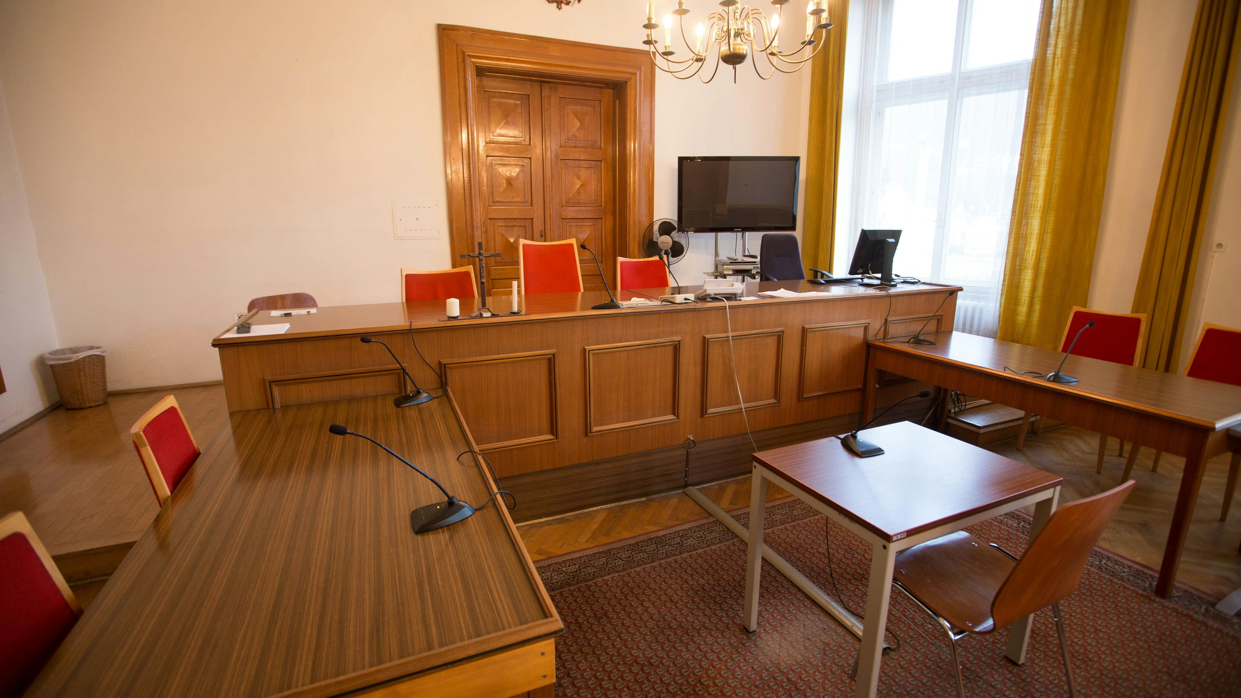 Der 15-Jährige zeigte sich vor Gericht geständig.