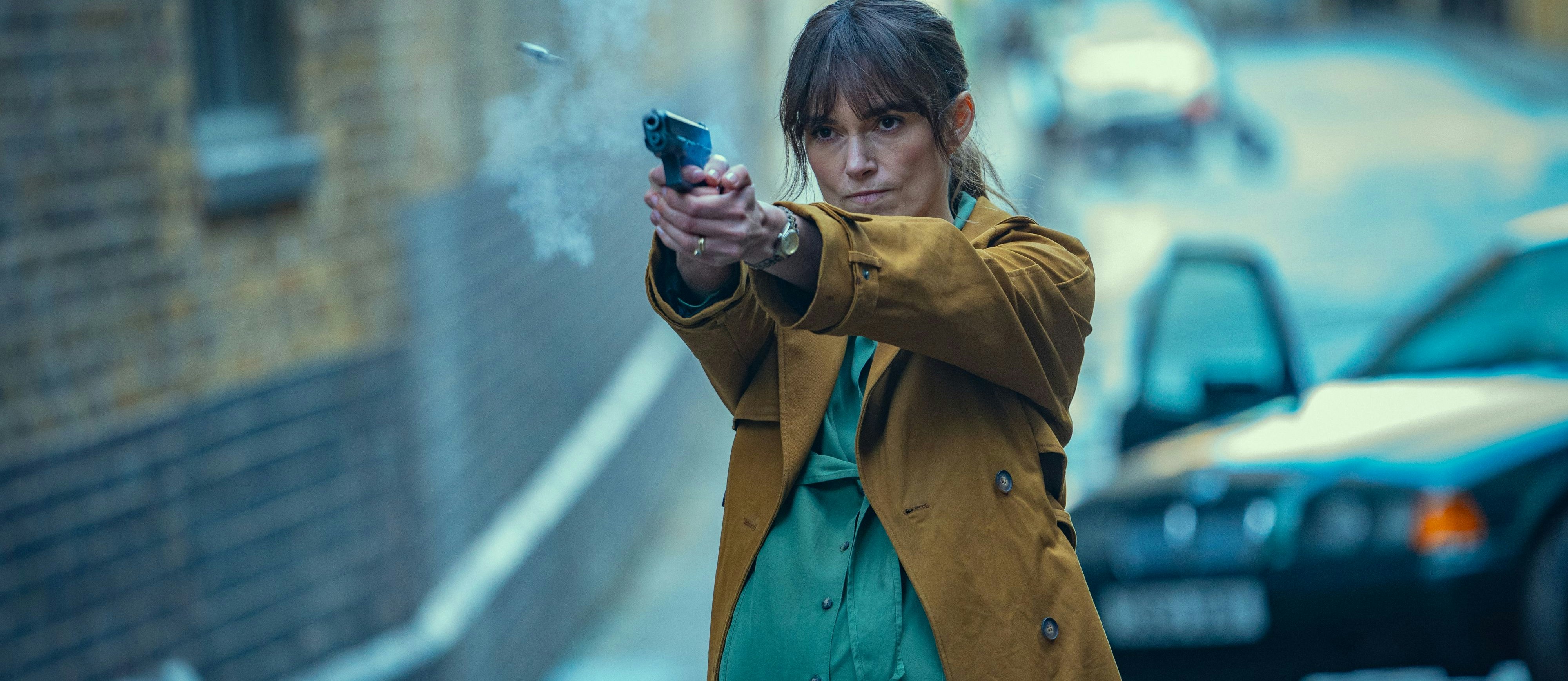 Alles andere als ein Täubchen: Keira Knightley als geheime Agentin Helen Webb in der neuen Netflix-Serie "Black Doves"