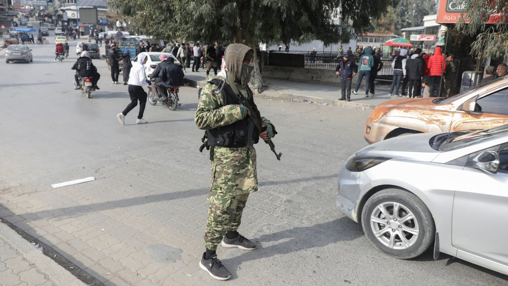 Syrische Milizen nehmen Grenzübergang zu Jordanien ein