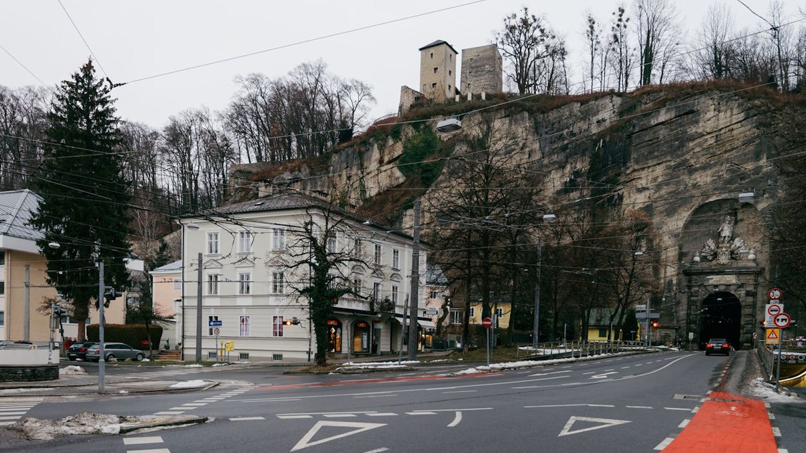 Ältester Straßentunnel Österreichs wird gesperrt