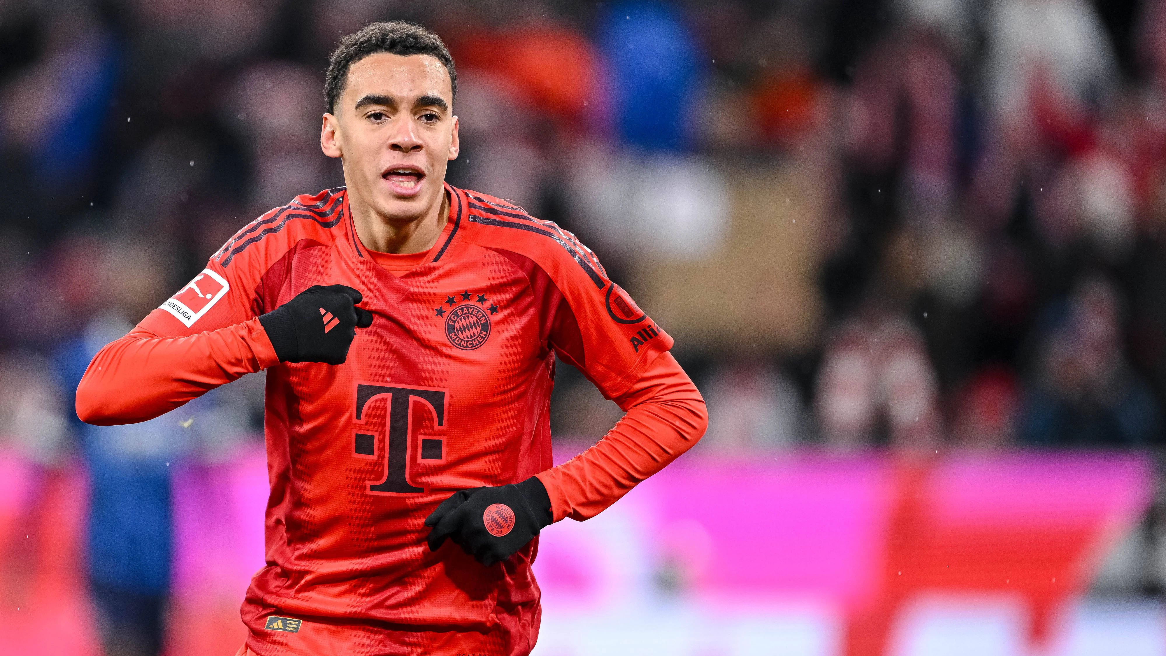 Heute.at - OP statt Urlaub: Metallplatte raus bei Bayern-Star