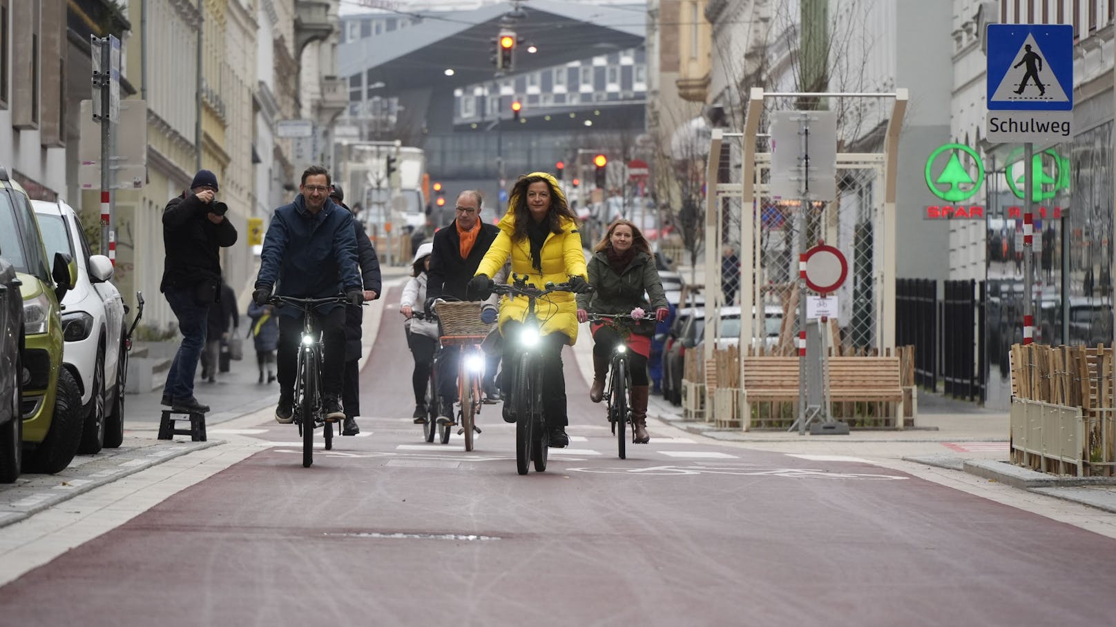 Die Umgestaltung der 1,3 km langen Argentinierstraße ist abgeschlossen.