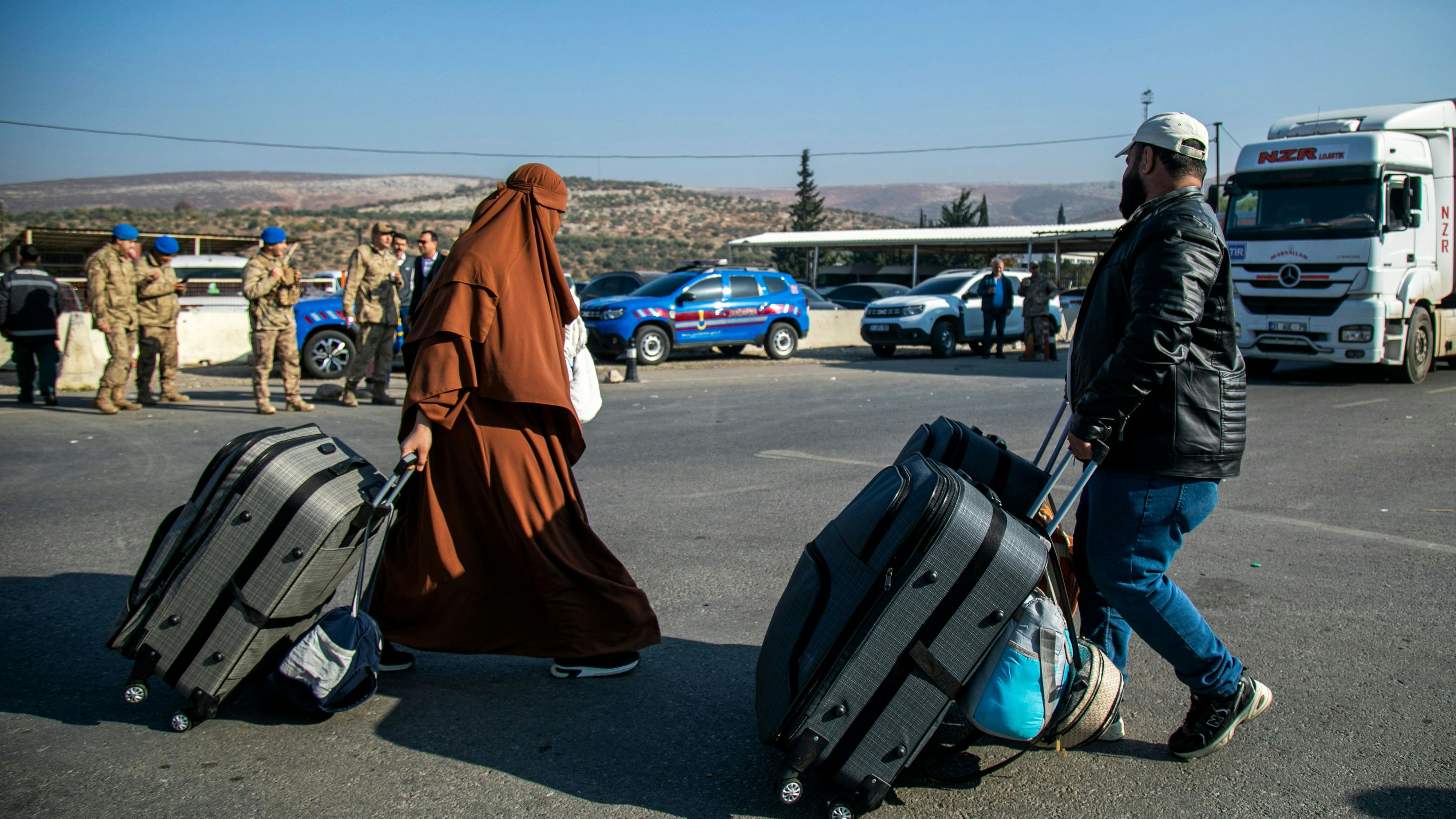 Erste Flüchtlinge kehren aus der Türkei nach Syrien zurück. Die Syrer in Österreich werden sich das gut überlegen, sagt Fadi Merza