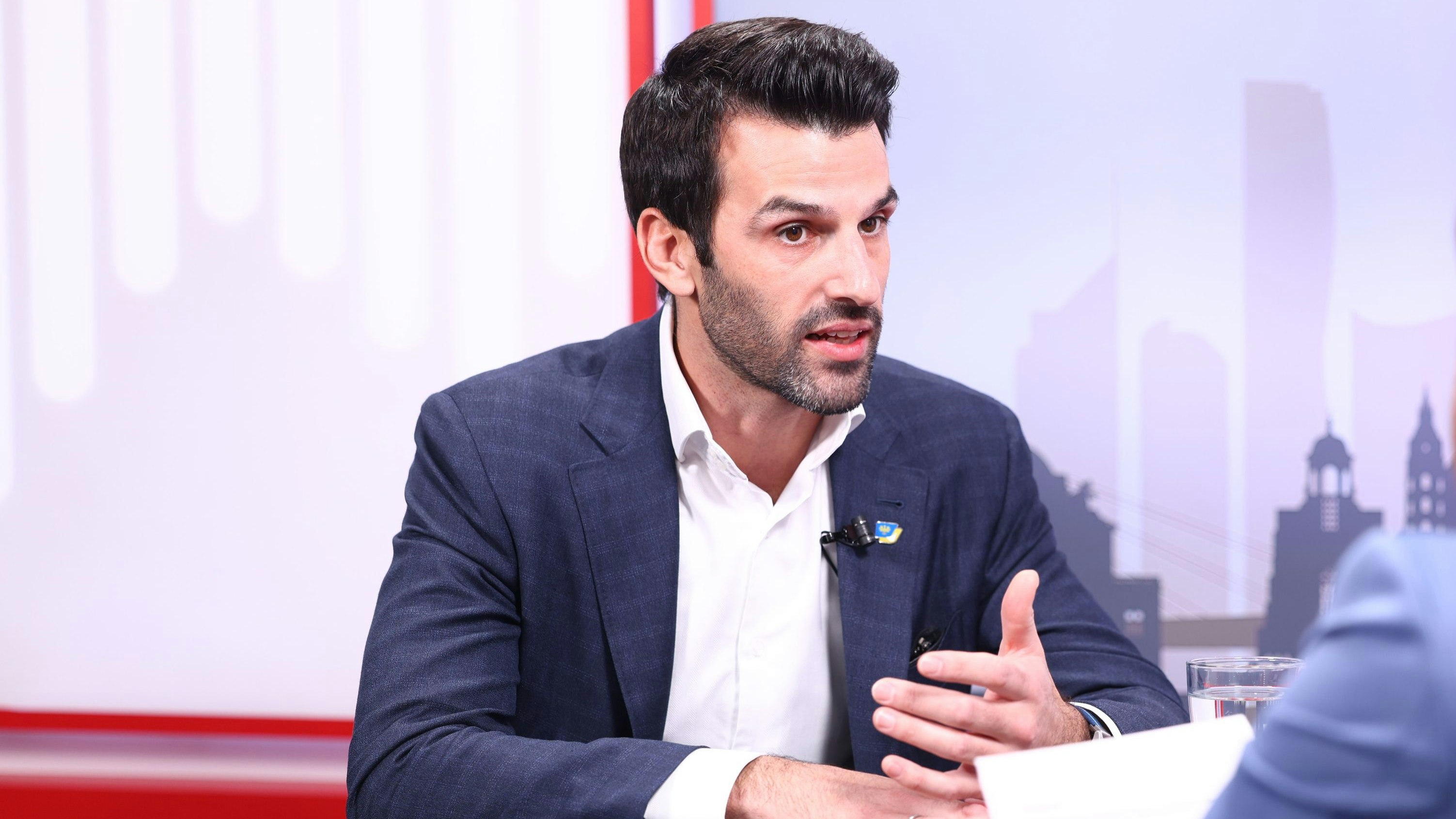 LH-Stellvertreter Udo Landbauer (FPÖ): Die Politik dürfe "sich nicht wegducken, sondern muss handeln und genau das tun wir jetzt in Niederösterreich".