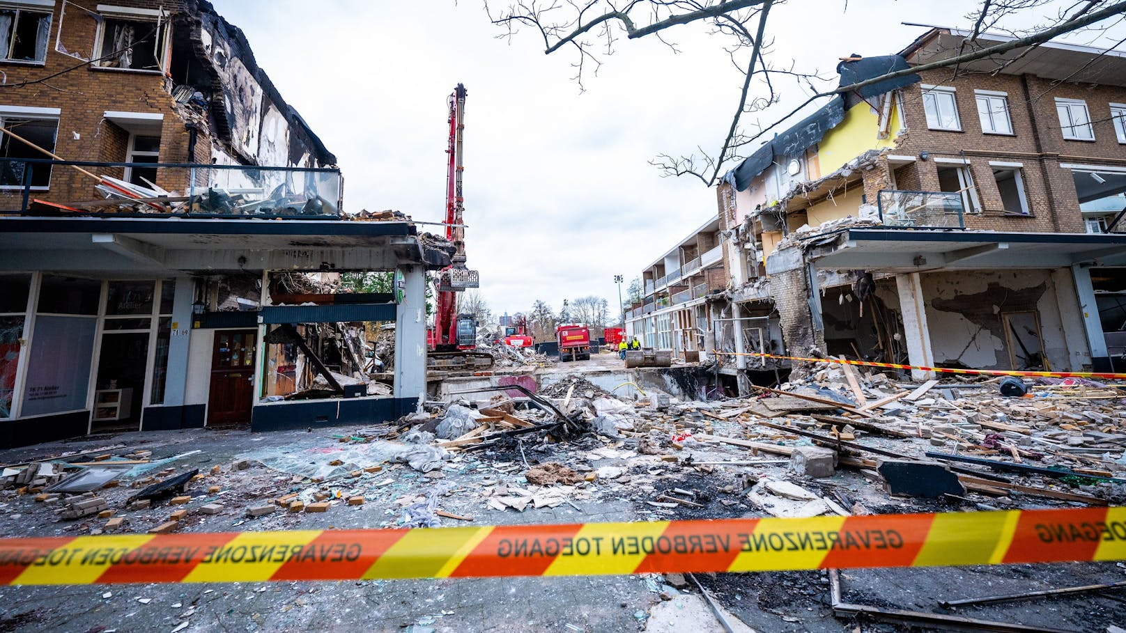 Sechs Tote bei Explosion – Drei Männer festgenommen