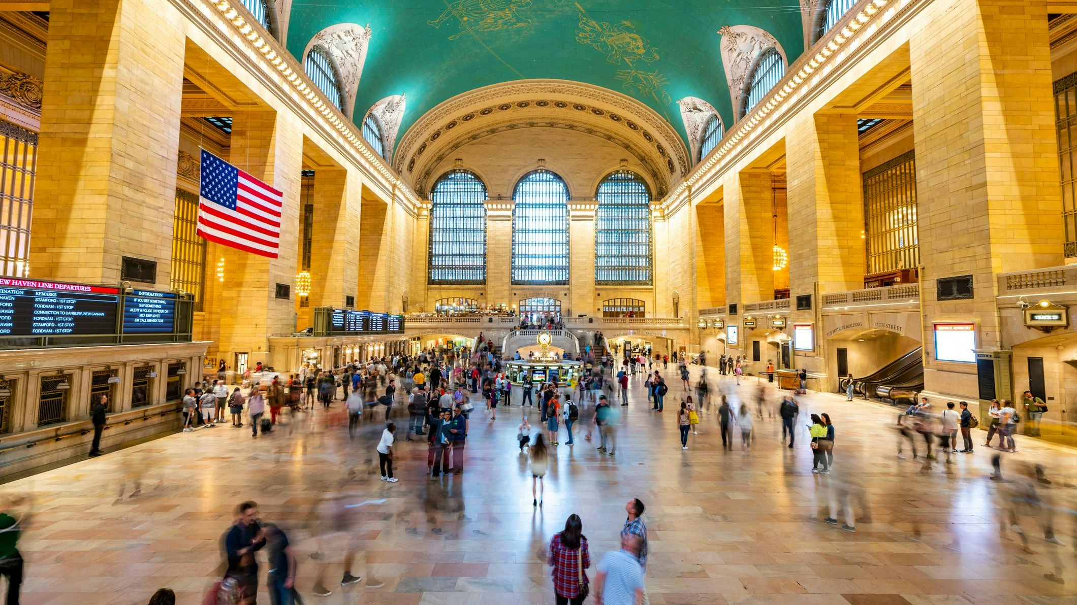 Die Architektur von Grand Central Madison ist nicht nur technisch eine Meisterleistung, sondern, bietet den Pendlern auch ein unerwartetes Besuchererlebnis.