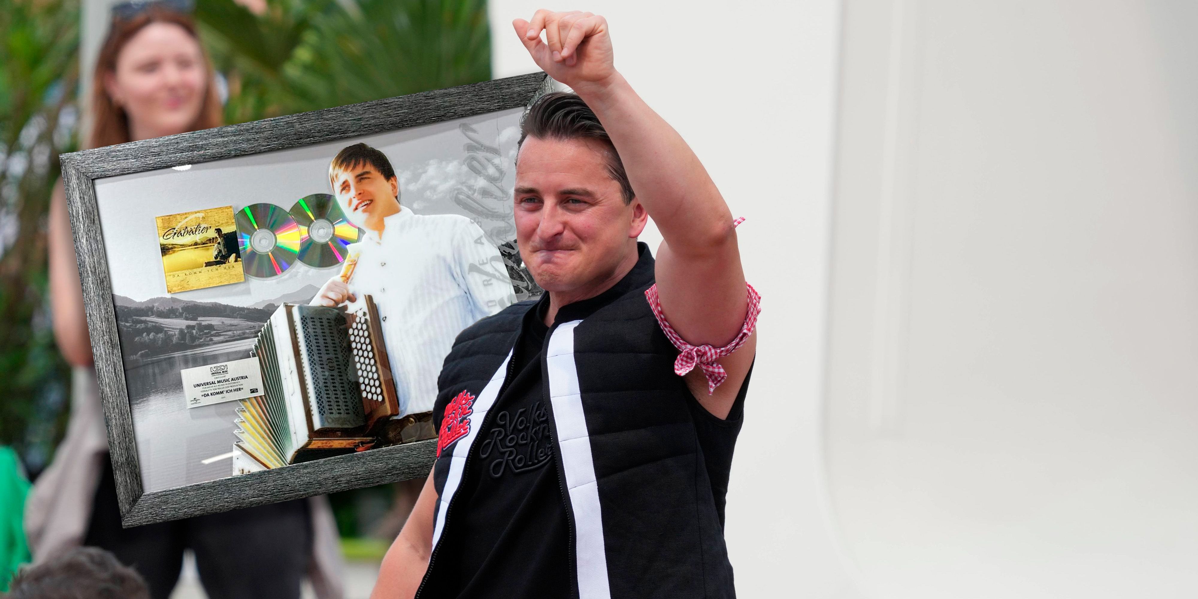 Gabaliers Platte wird versteigert.