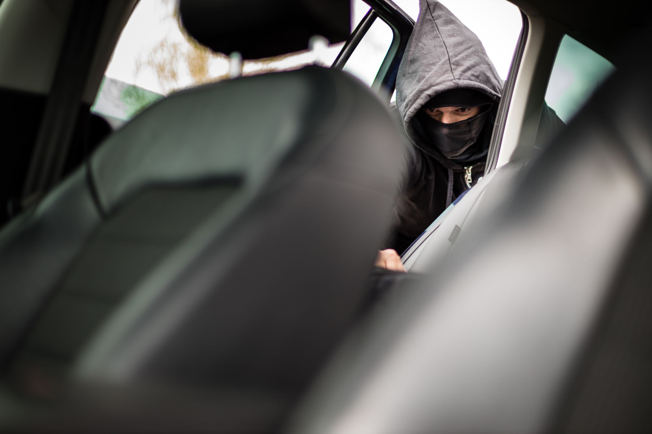 Der Besitzer setzte sich einfach neben den Einbrecher. (Symbolbild)