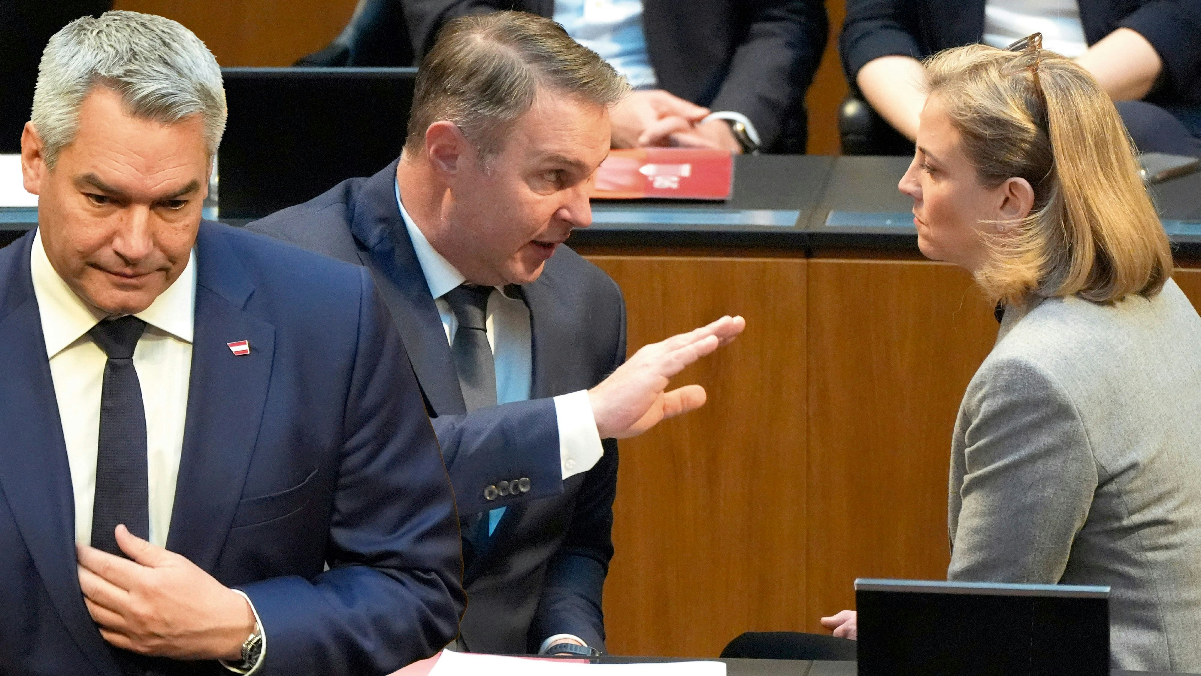 Am Ende entscheiden die Chefs über die Ampel: Karl Nehammer (ÖVP), Andreas Babler (SPÖ), Beate Meinl-Reisinger.