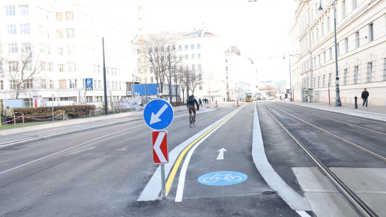 "Zu schmal, gefährlich" – Streit um neuen Radweg