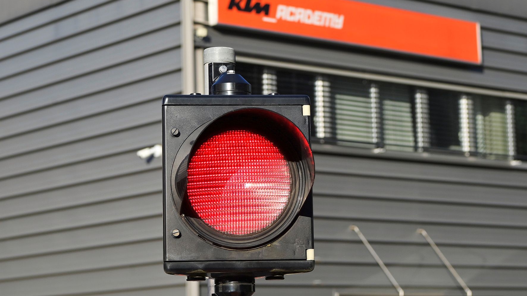 Heute.at - Stillstand bei KTM – Müssen trotzdem arbeiten gehen