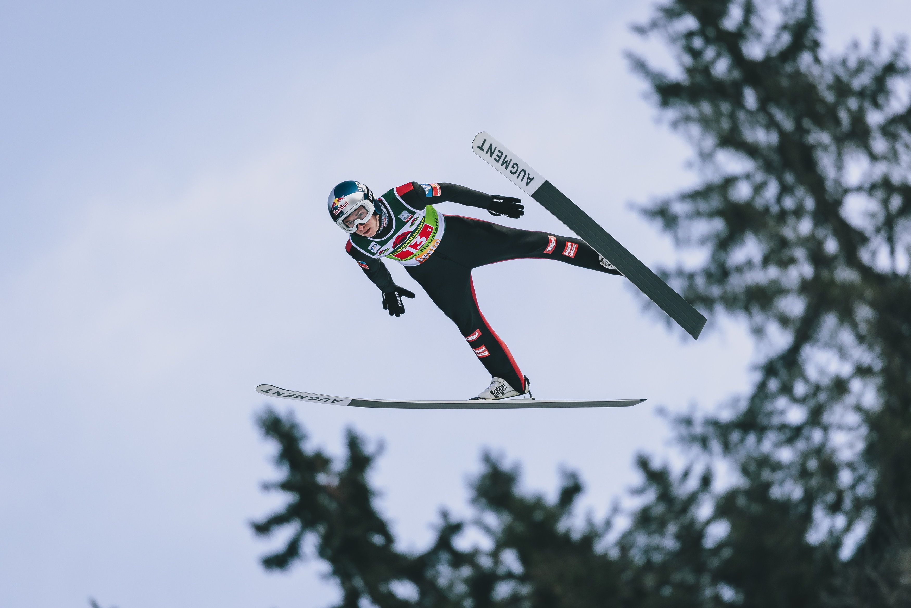 Skisprung-Ass Daniel Tschofenig. 