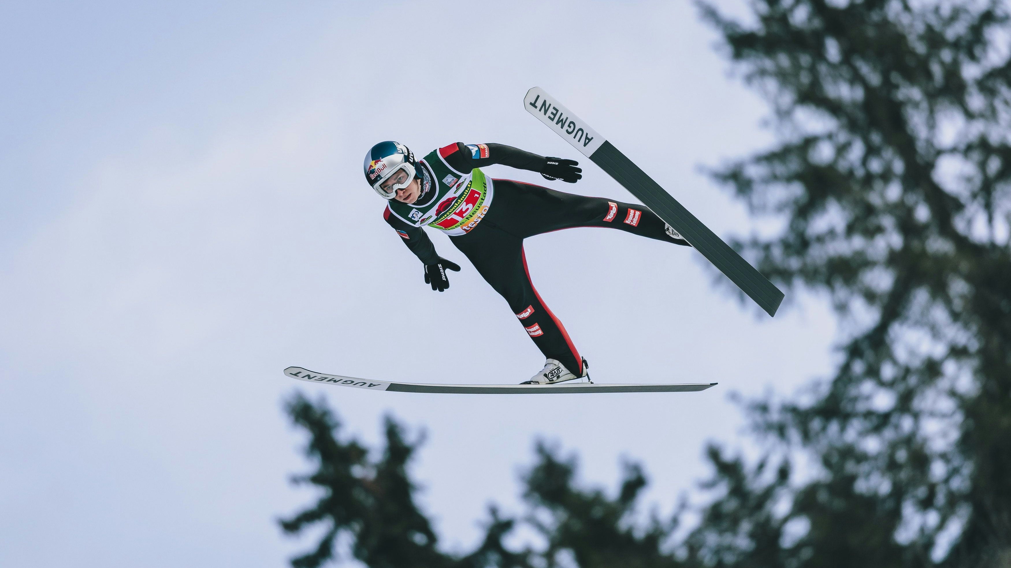 Skisprung-Ass Daniel Tschofenig. 