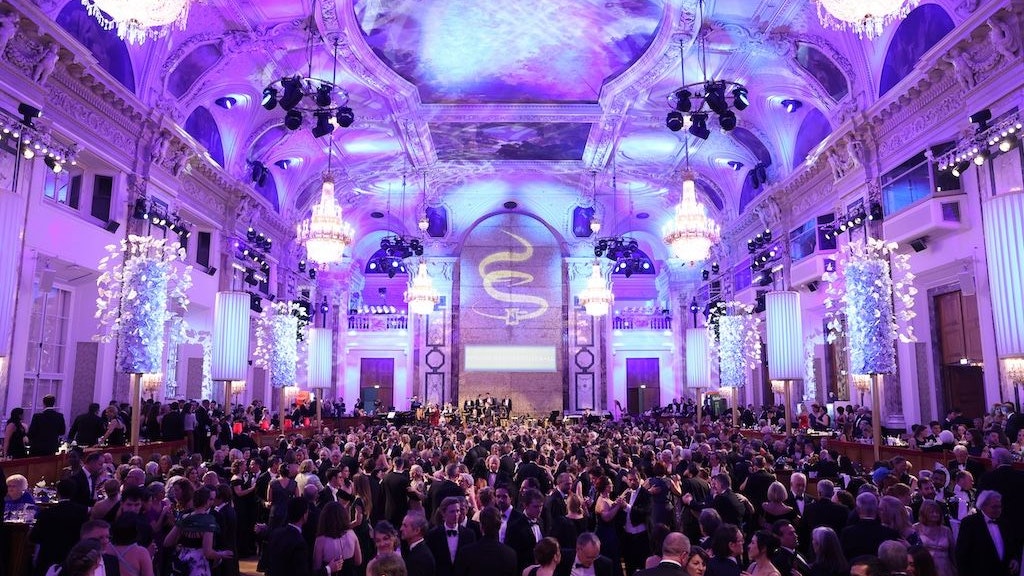 Heute.at - Kaffeesiederball: Gewinne Karten für ausverkauften Ball