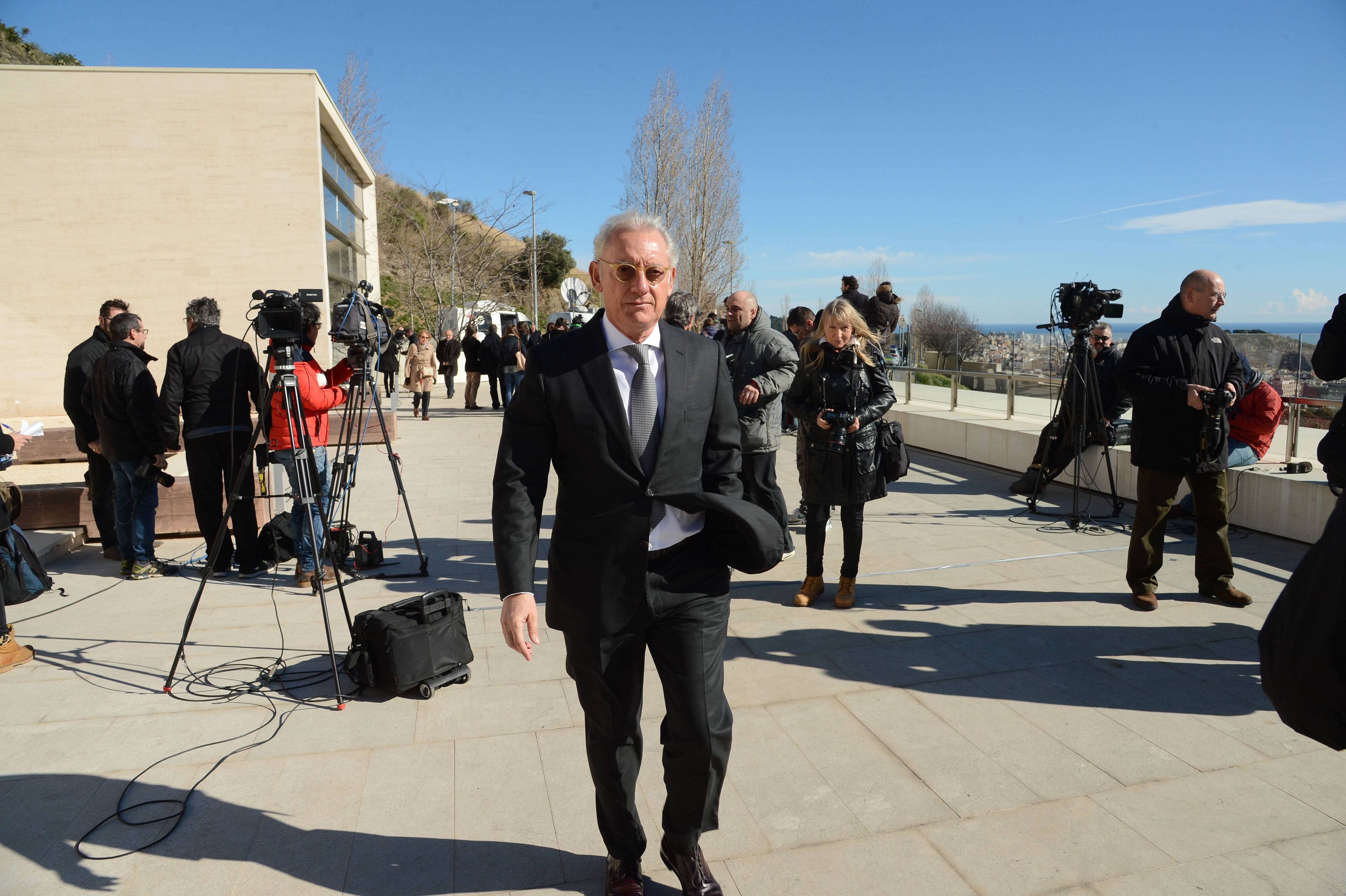 Mango-grüner Isac Andic Ermay starb am 14. Dezember 2024 bei einer Wandertour