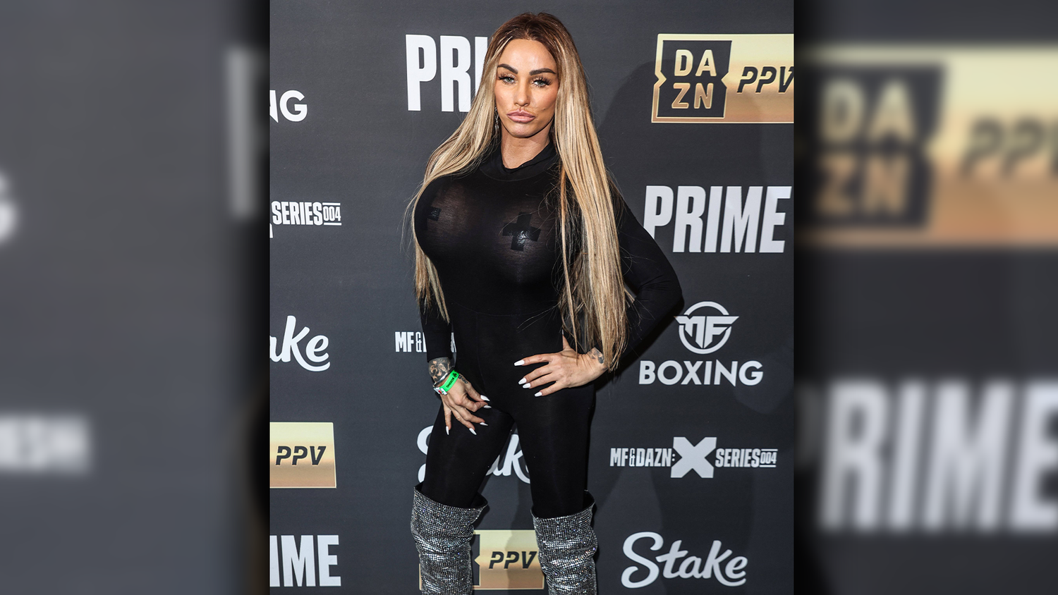 Katie Price ist besorgt.