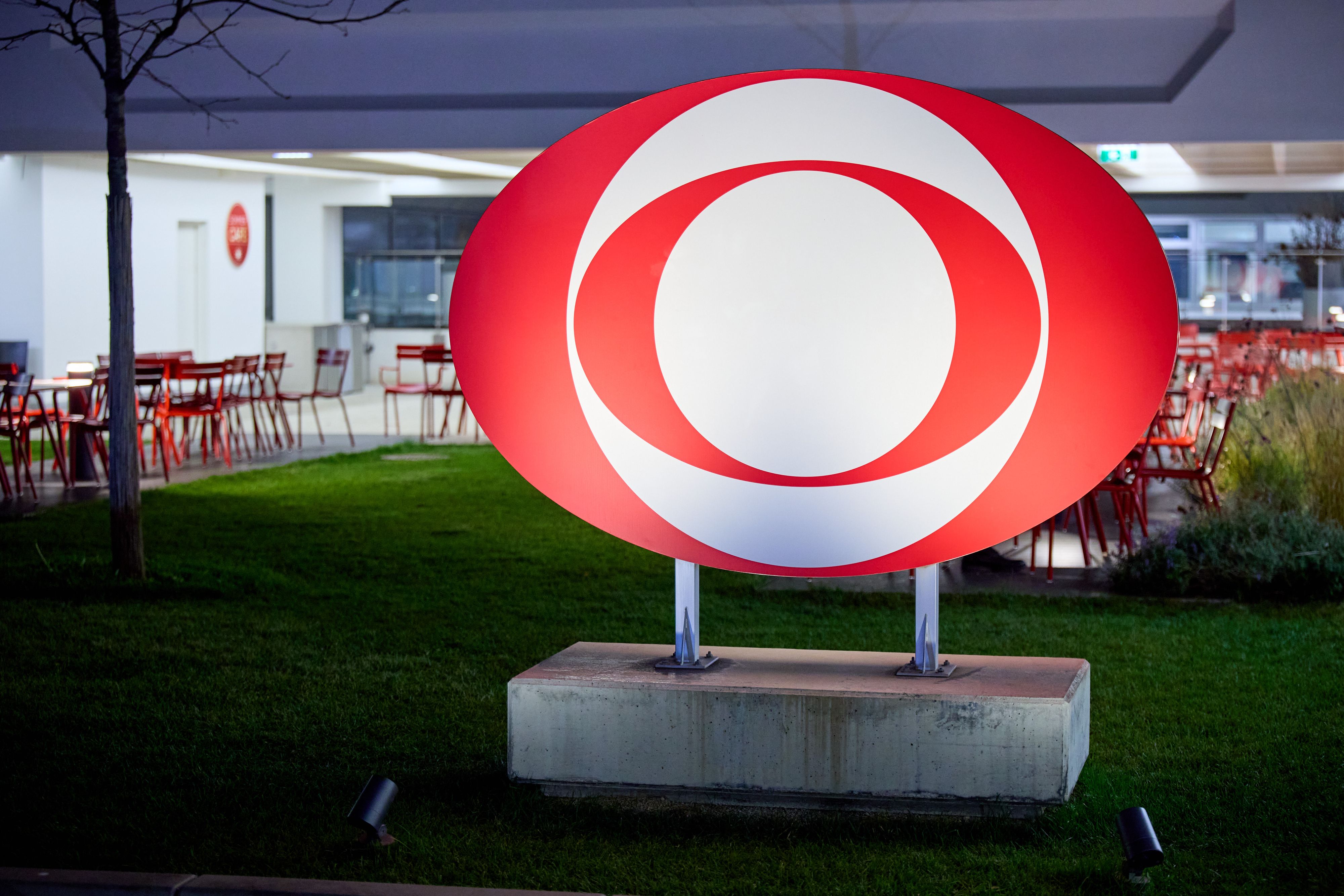 Das ORF-Logo im Sendezentrum am Küniglberg.