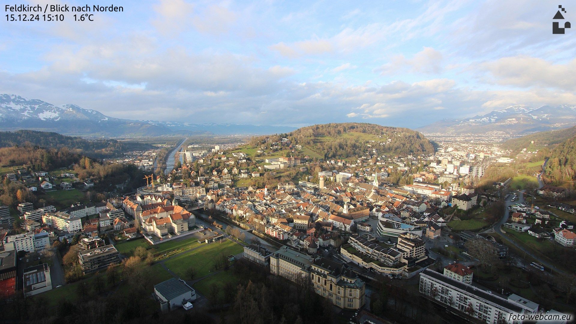 Blick über Feldkirch nach Norden am 15. Dezember 2024.