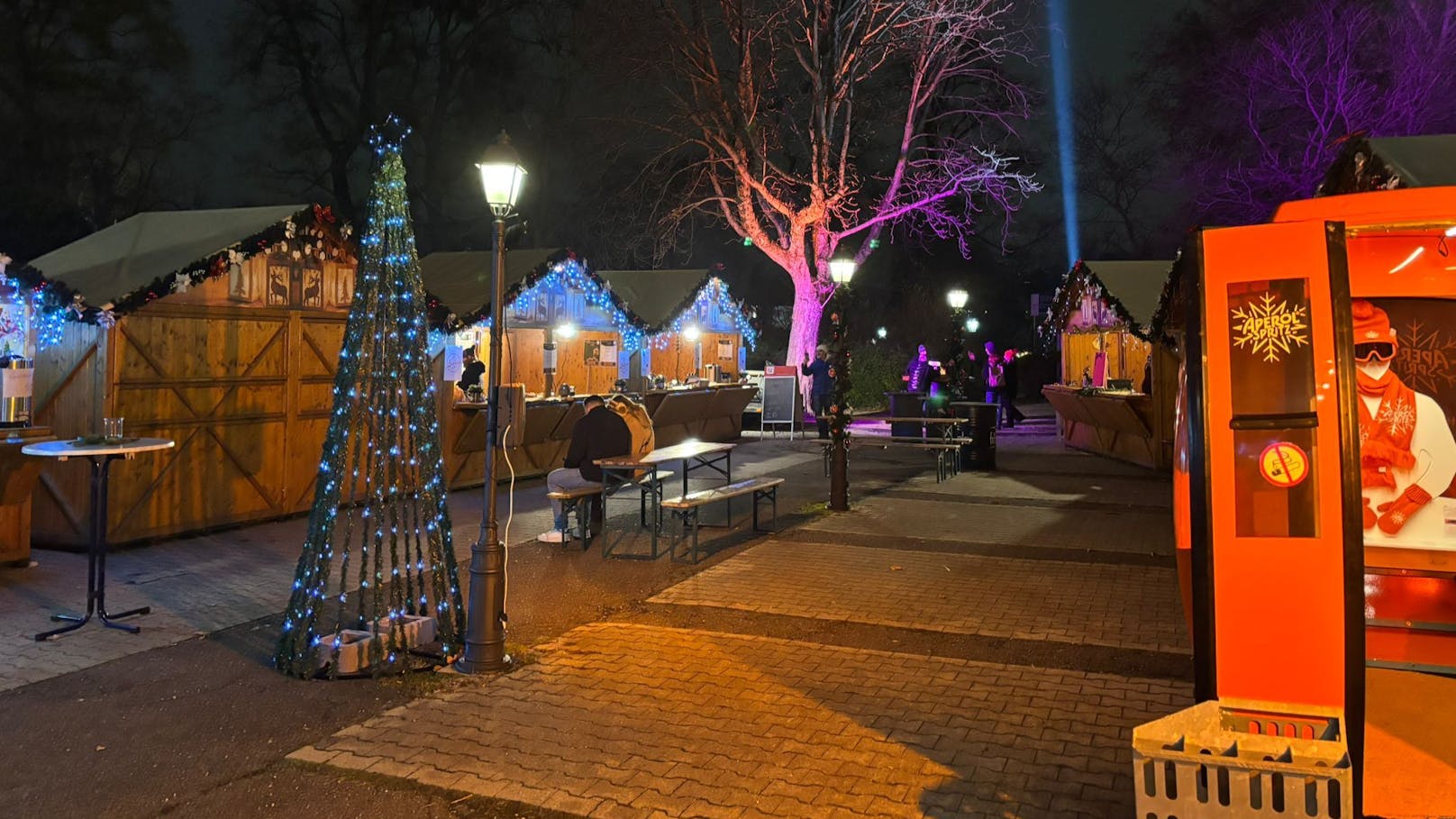 Ein versteckter Adventmarkt befindet sich im Herzen Wiens.