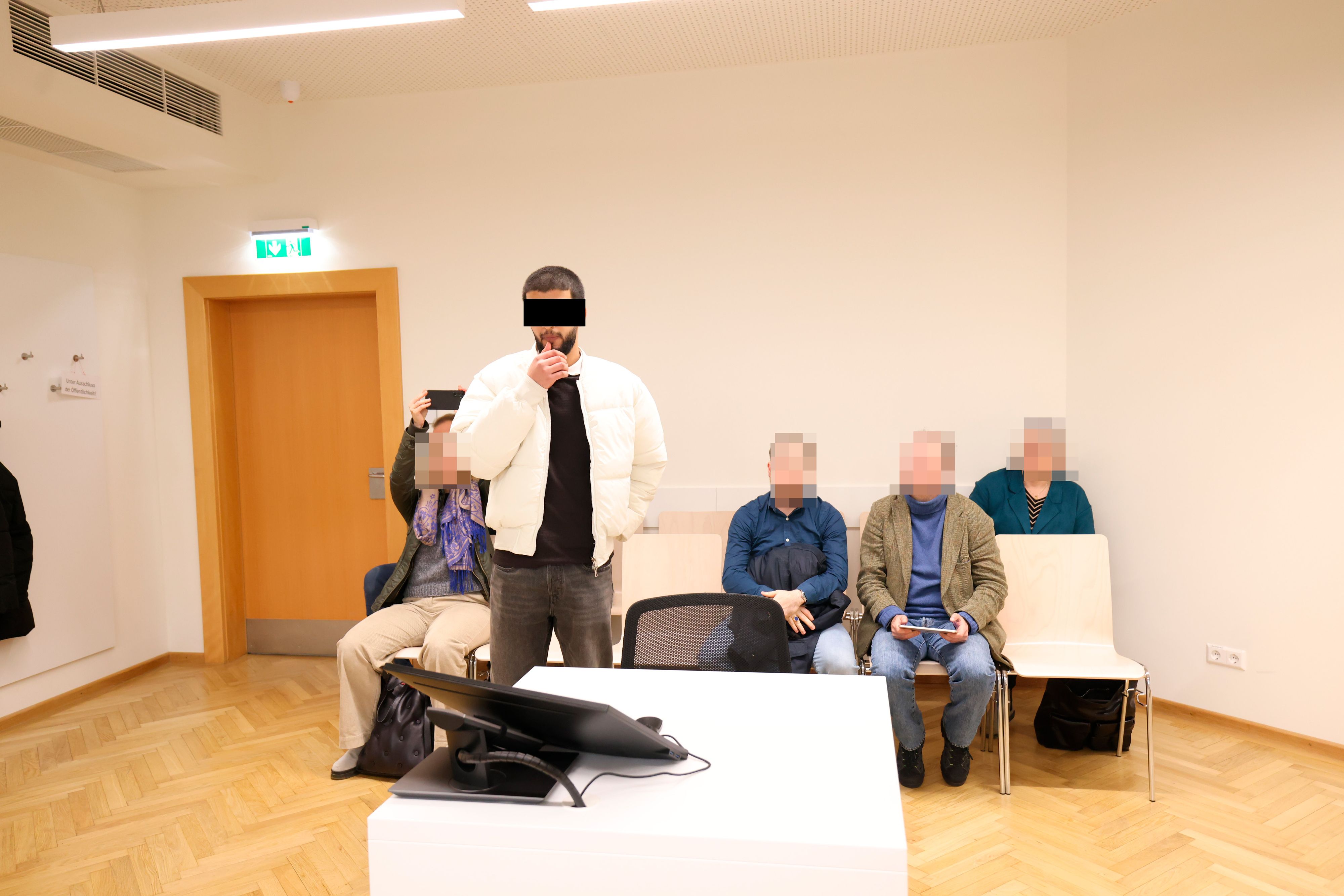 Der Angeklagte hatte bei der Polizei noch alles abgestritten. Vor Gericht gestand er jedoch dann.